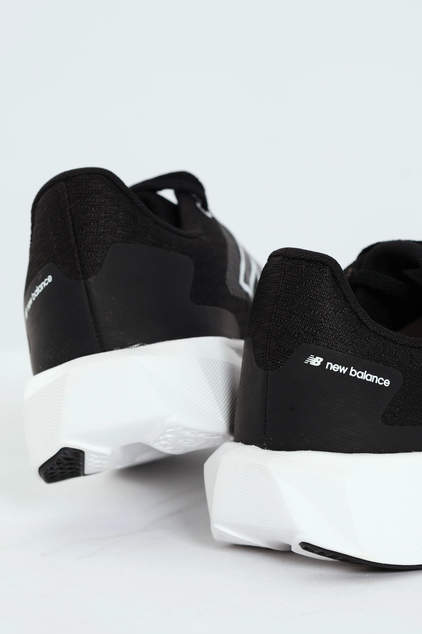 413 V3 Athleisure Trainer - Black/White