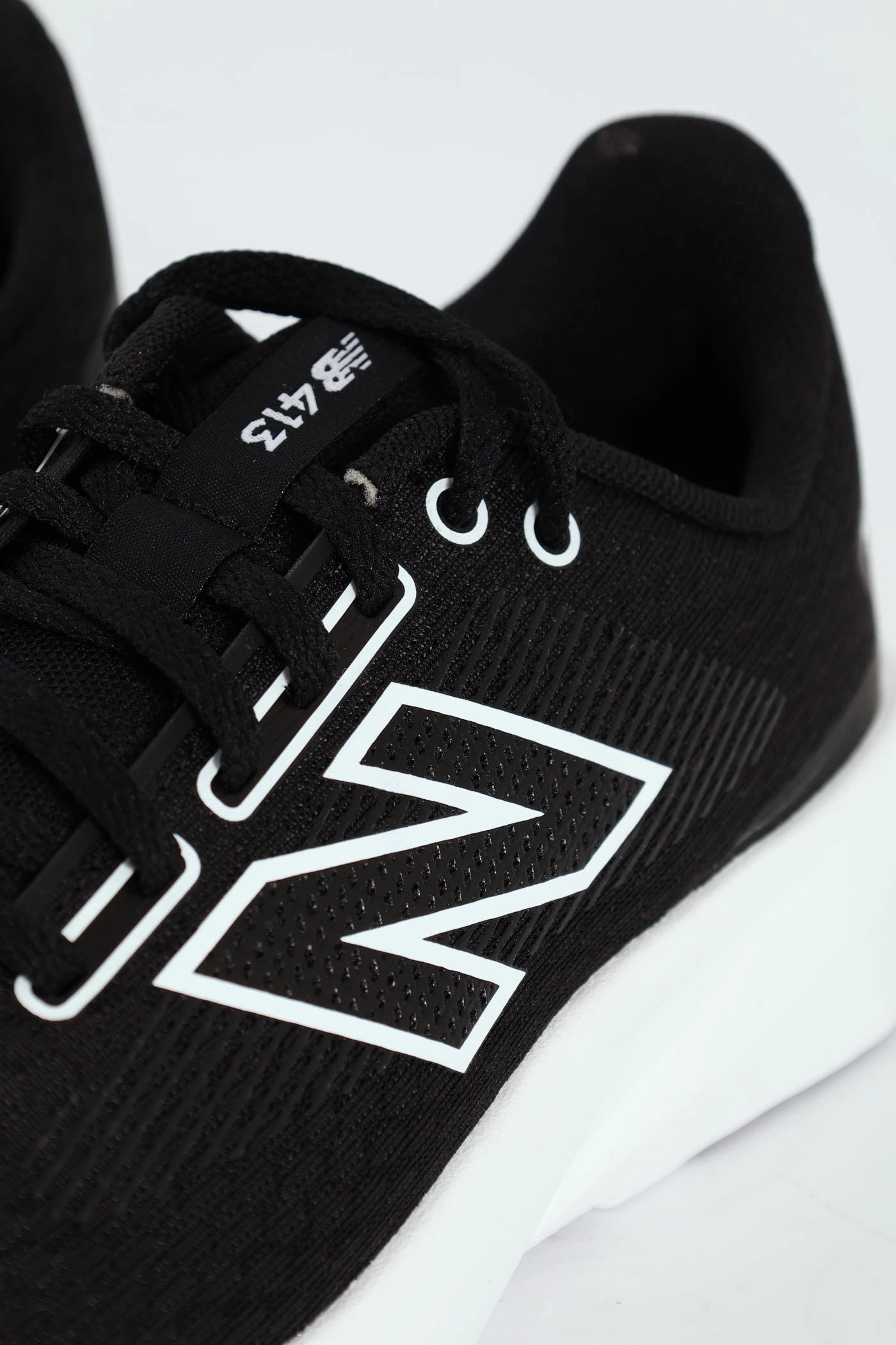 413 V3 Athleisure Trainer - Black/White