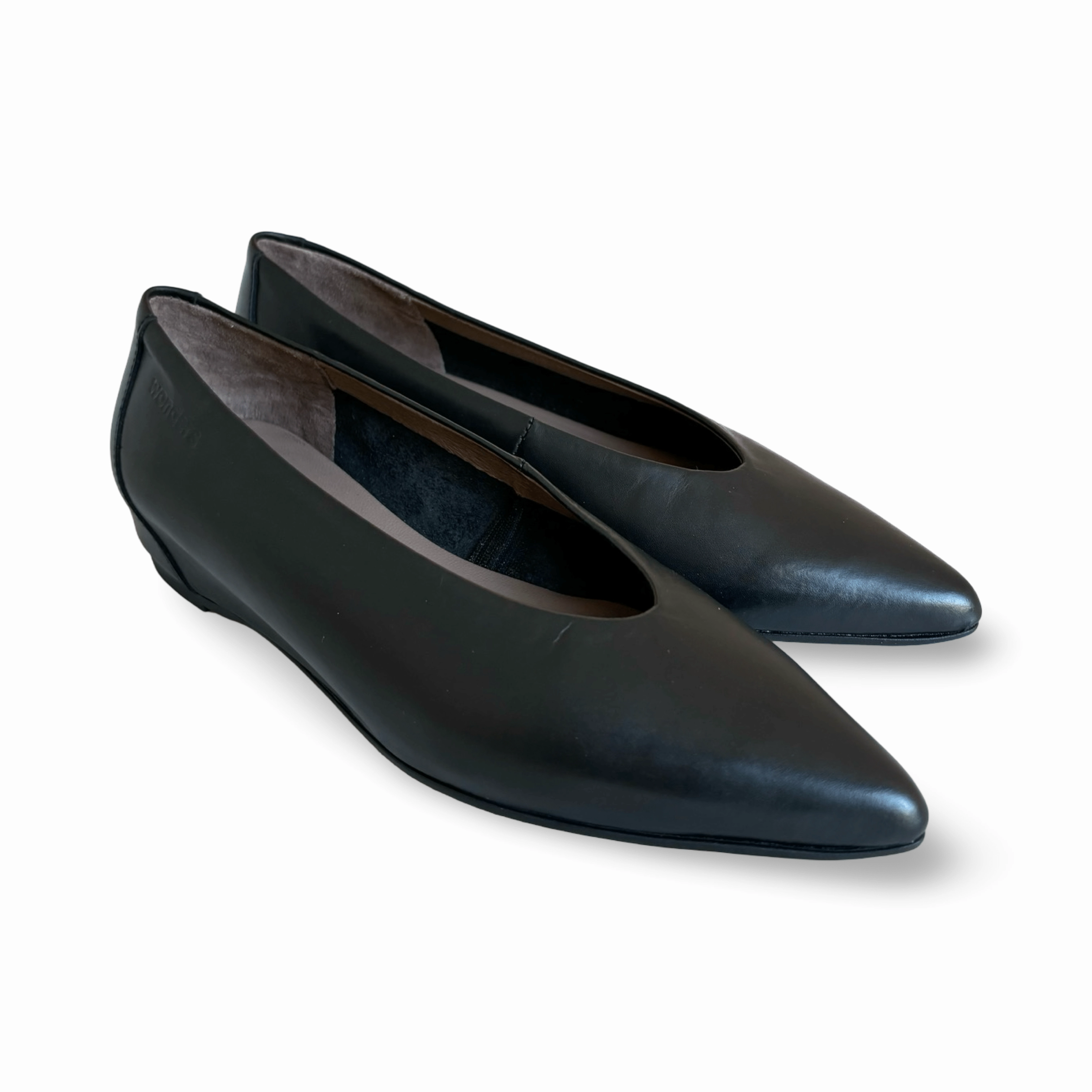 A3802 Black Triana Modern Flat