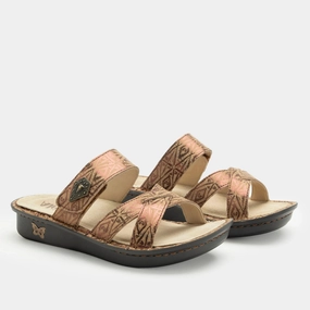 ALEGRIA VICTORIAH RELIC - BROWN MULTI
