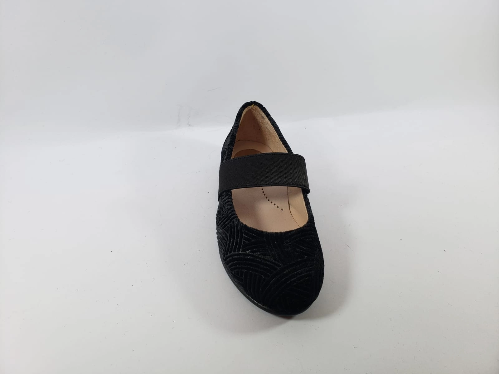 Beberlis Black Kalticos Elastic Strap Mary Jane
