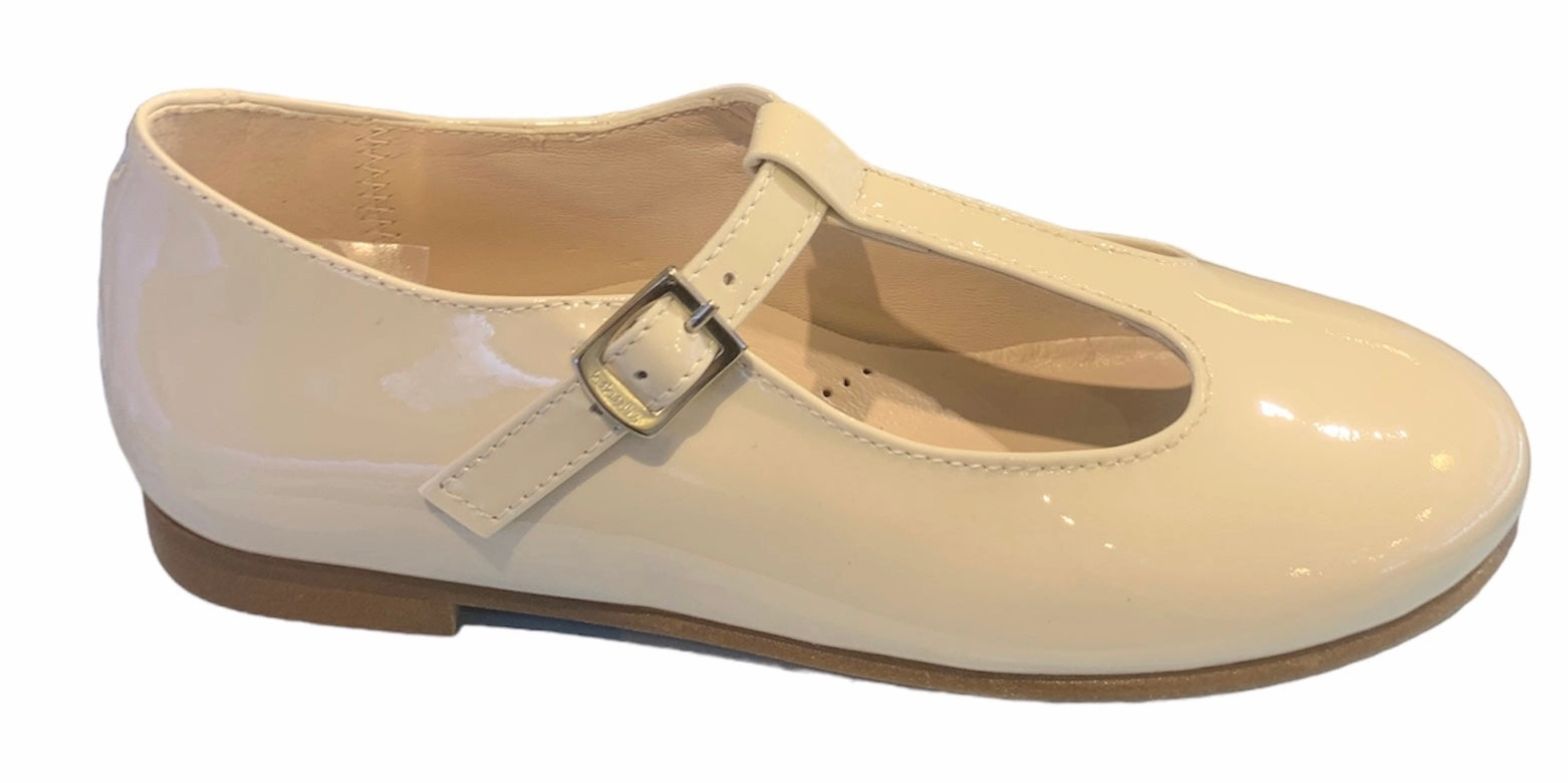 Beberlis Girls Beach Cream Patent Leather T-Strap
