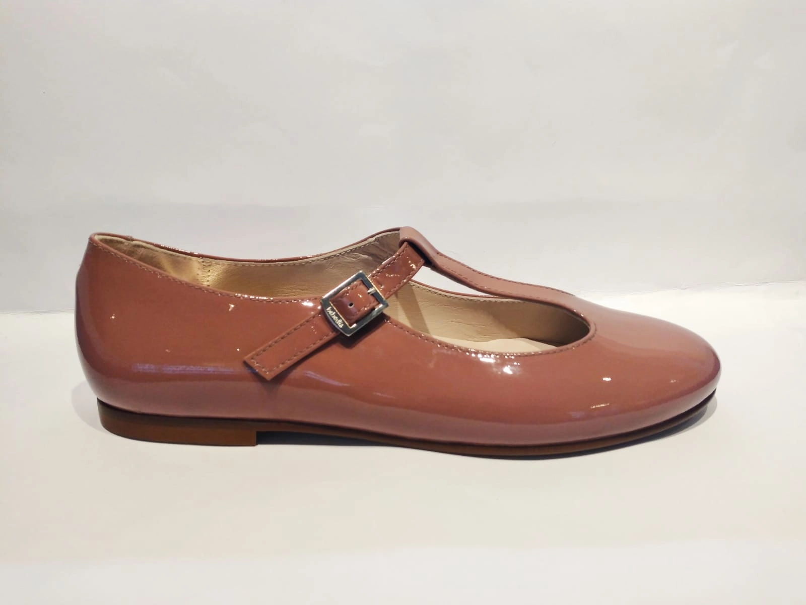 Beberlis Patent Arcilla Leather T-strap Shoe