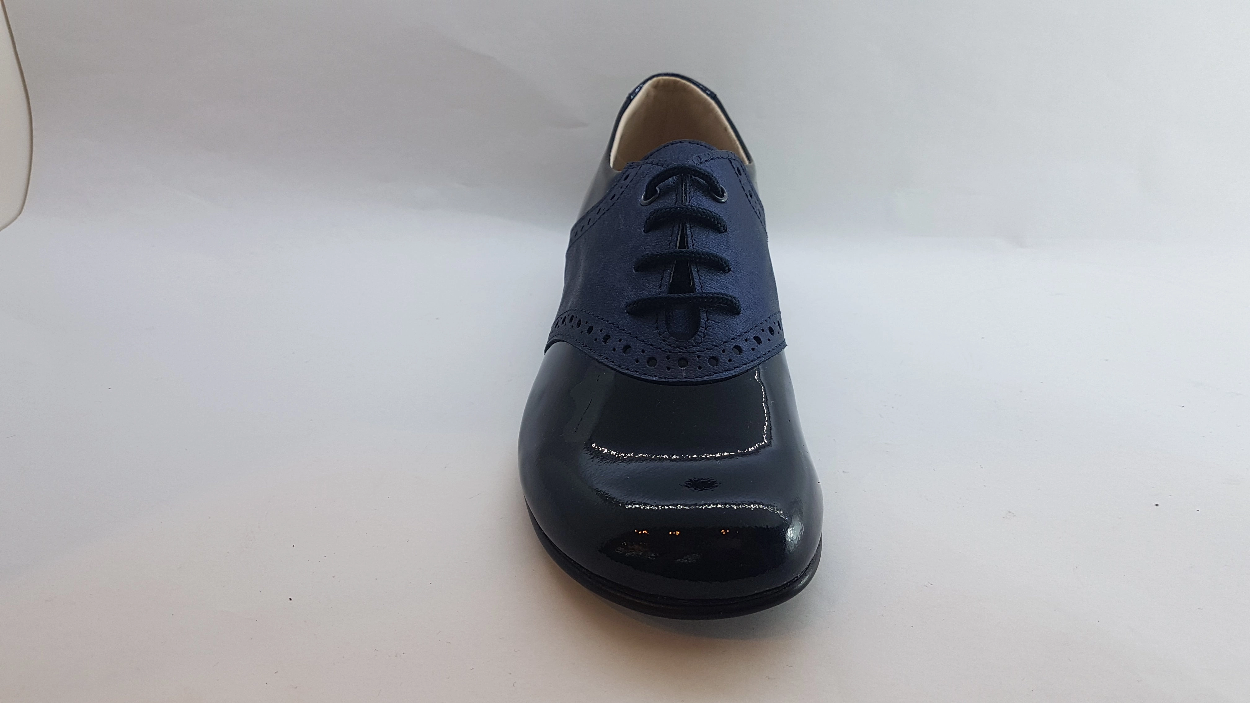 Beberlis Patent Navy Design Oxford Dress Shoes