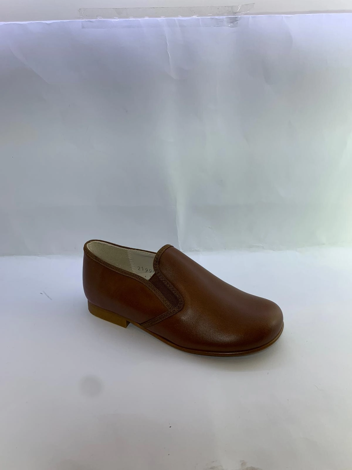 Beberlis Roble Tan Leather Slip On Smoking Shoe