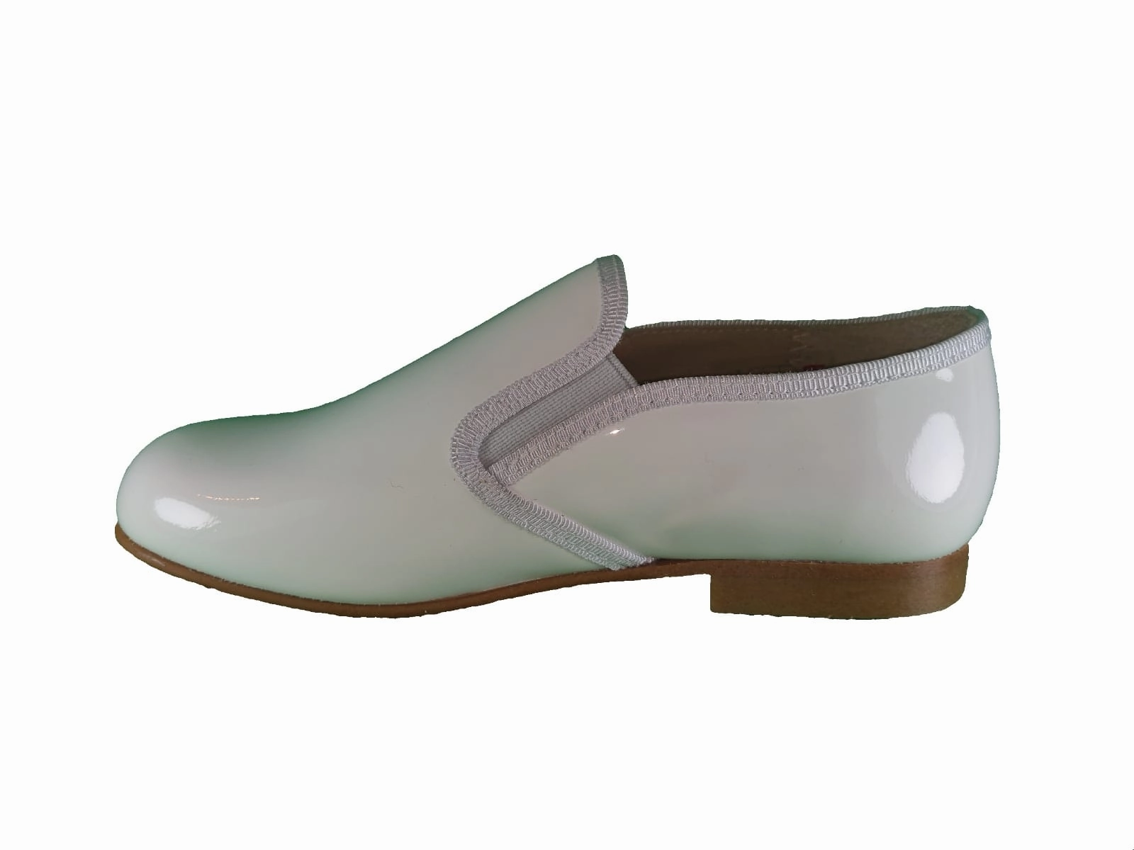 Beberlis White Patent Leather Slip On Smoking Shoe