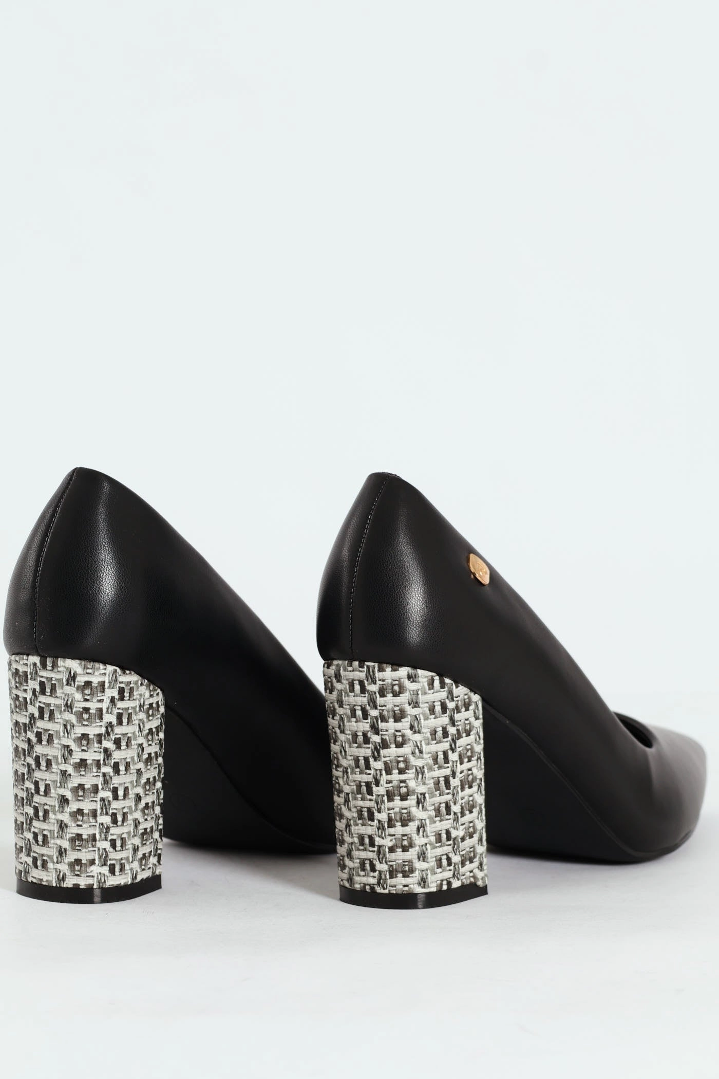 Bella Pointed Toe Court Raffia Block Heel- Black