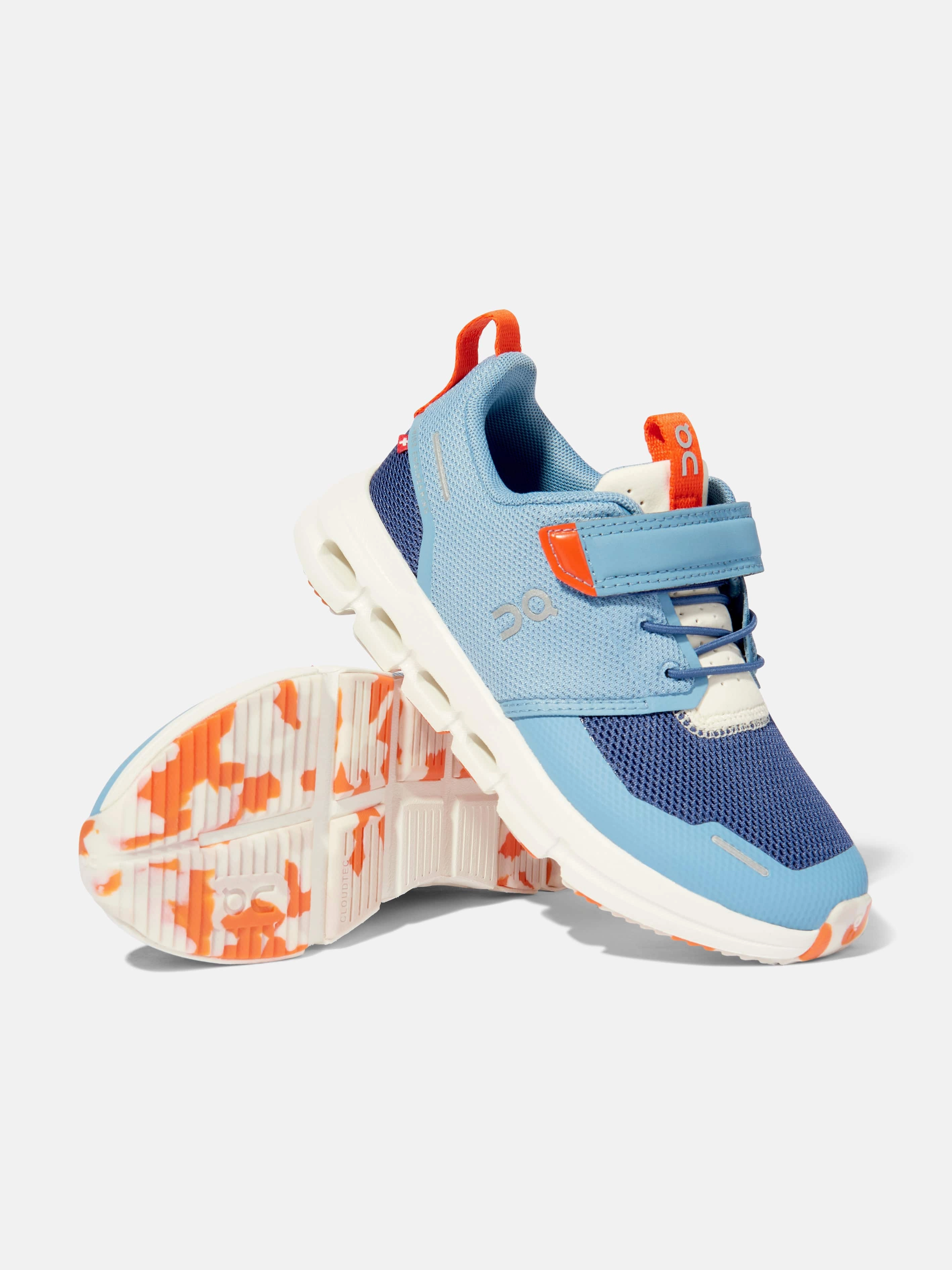 Boys Cloud Play Trainers in Blue