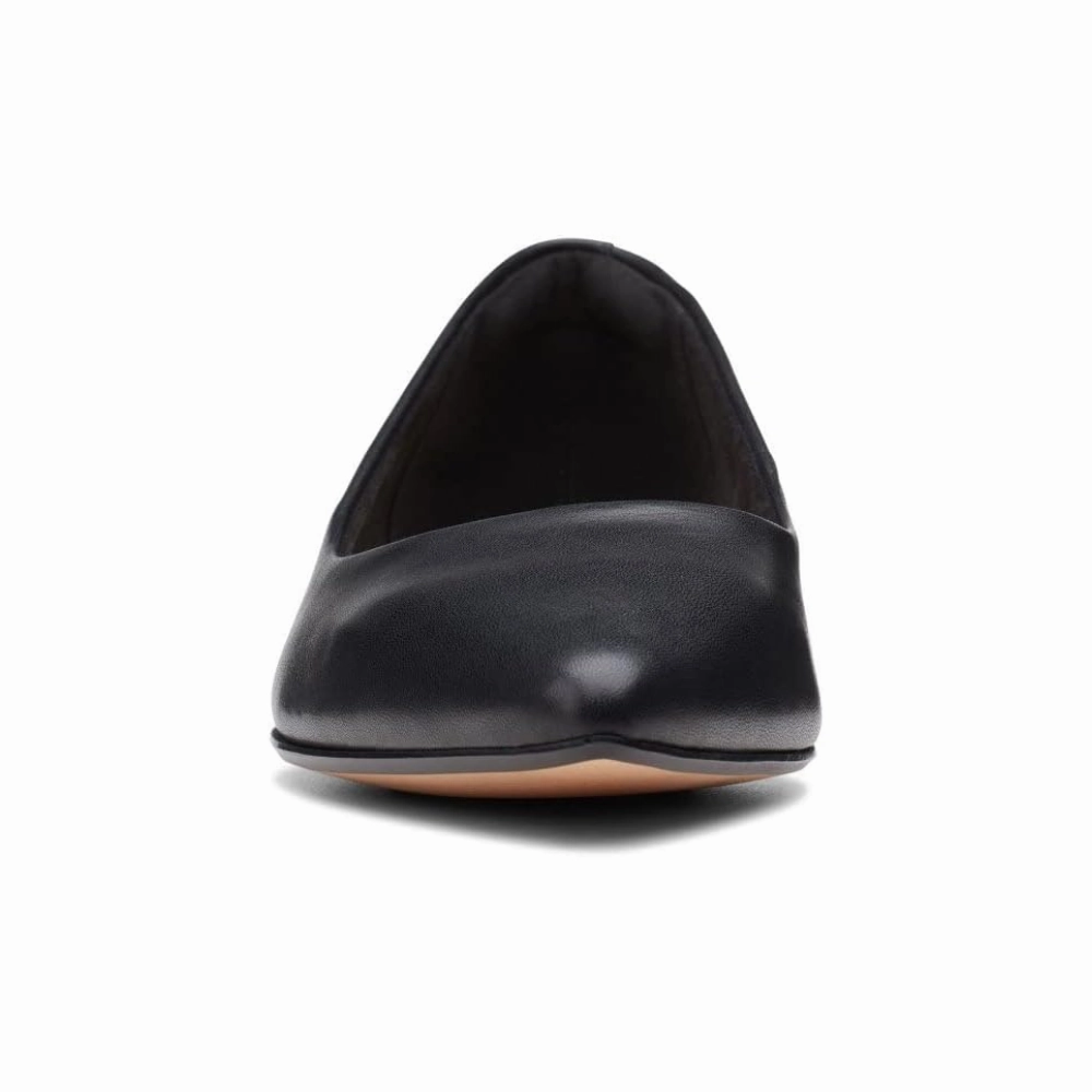 Clarks Laina15 Step Black Leather Flat (Women's)