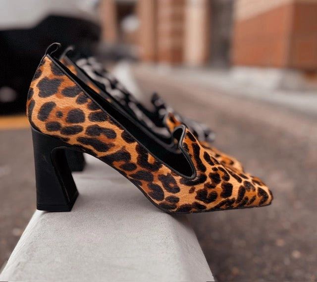 Eluma Lopard Pump