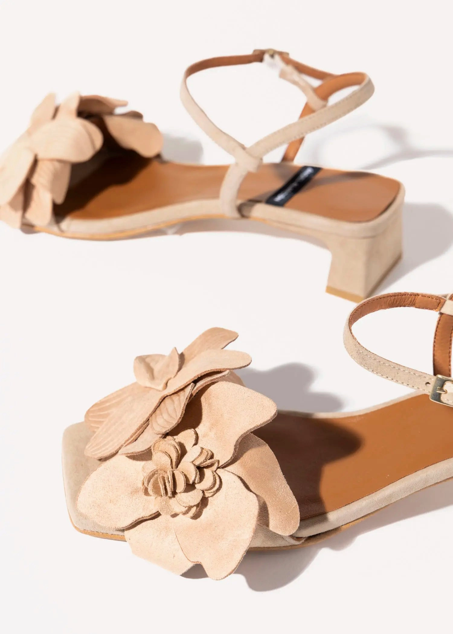 Eugene Sandal