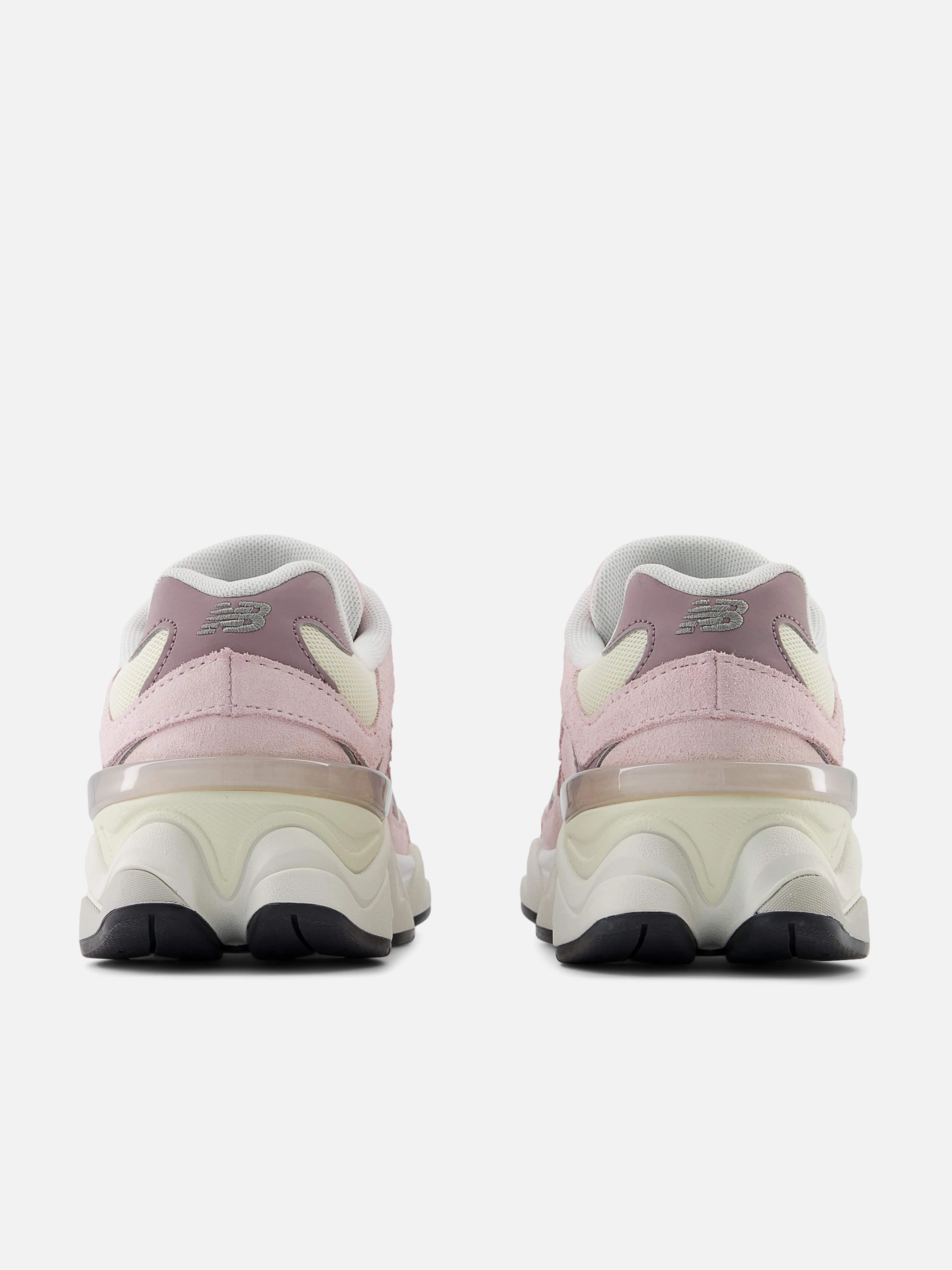 Girls 9060 Trainers in Pink