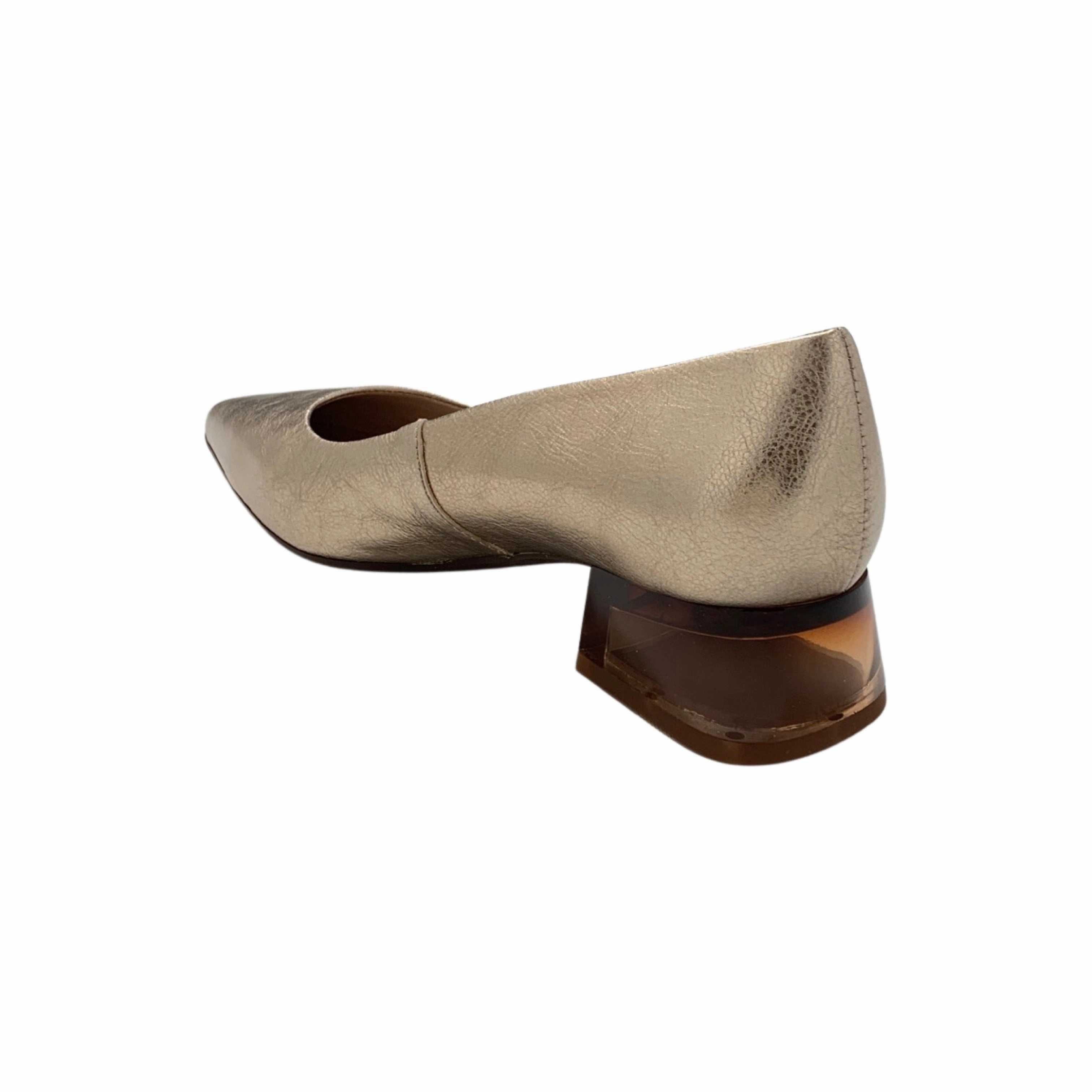 HV252529 Sahara Gold Pump