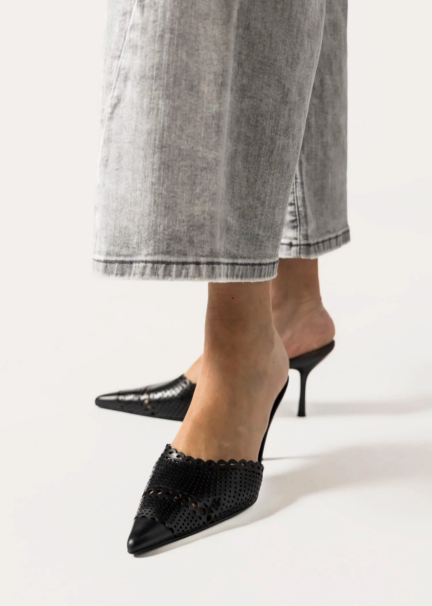 Iryna Pointed Toe Mule