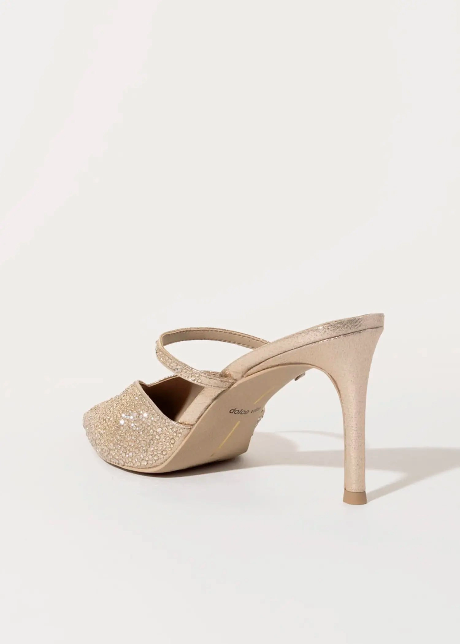 Kanika Crystal Pump