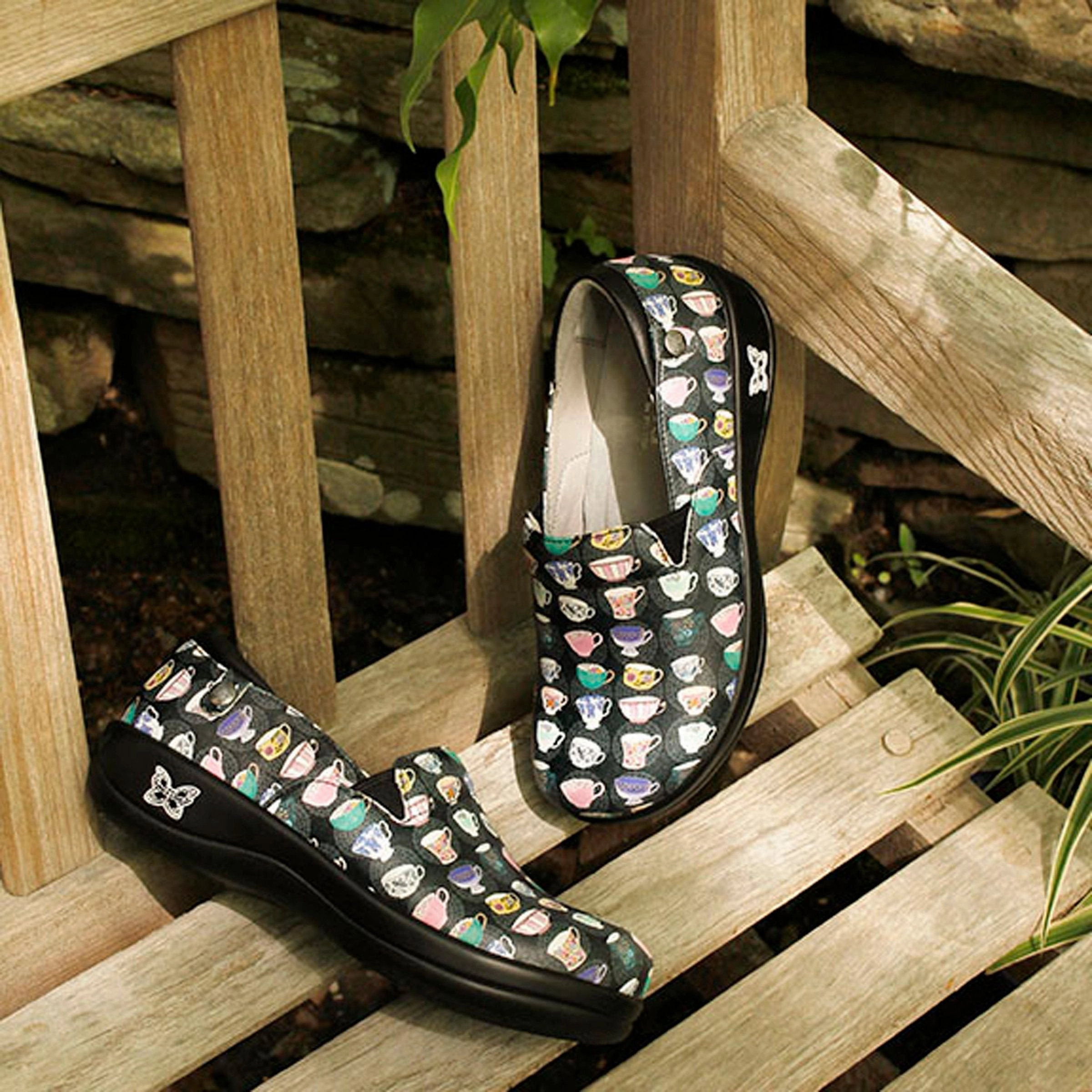 Keli Teacup Black Shoe