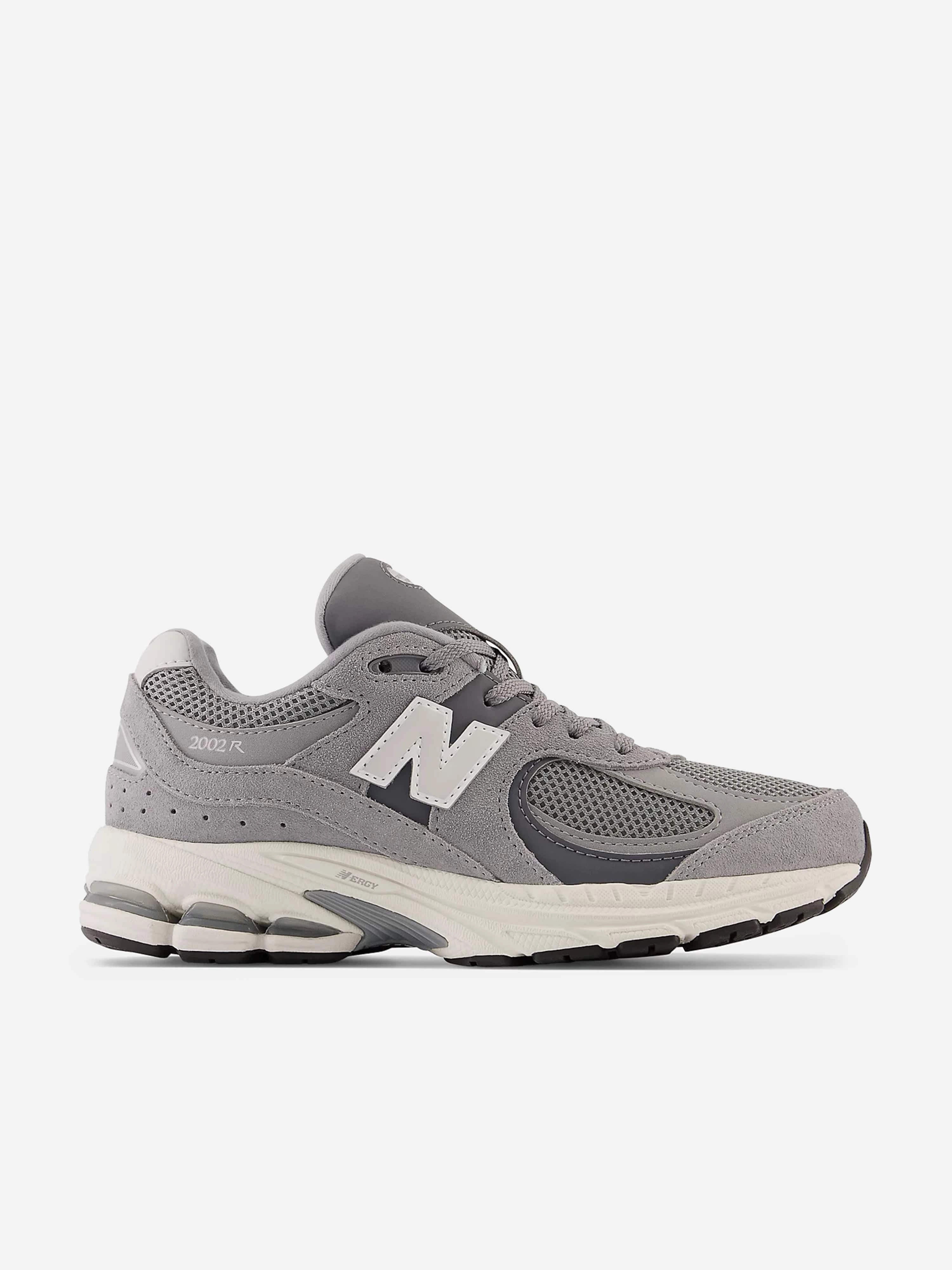 Kids 2002 Trainers in Grey