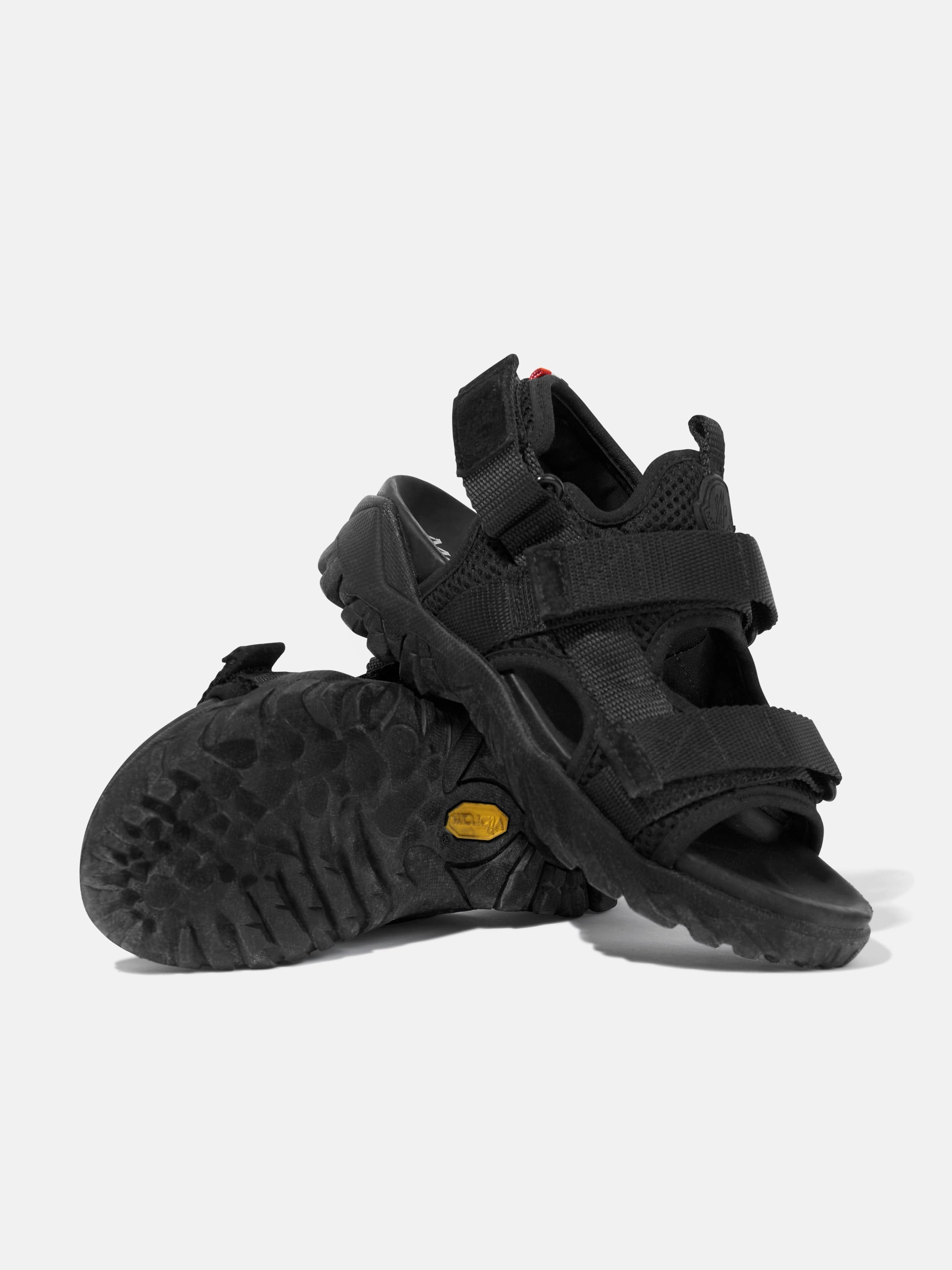 Kids Trailgrip Vela Sandals in Black