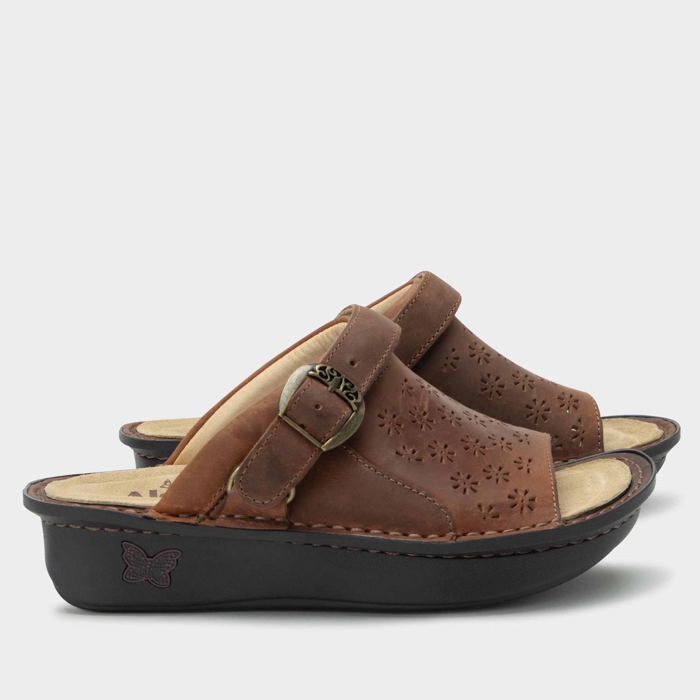 Klover Burnish Tawny Sandal