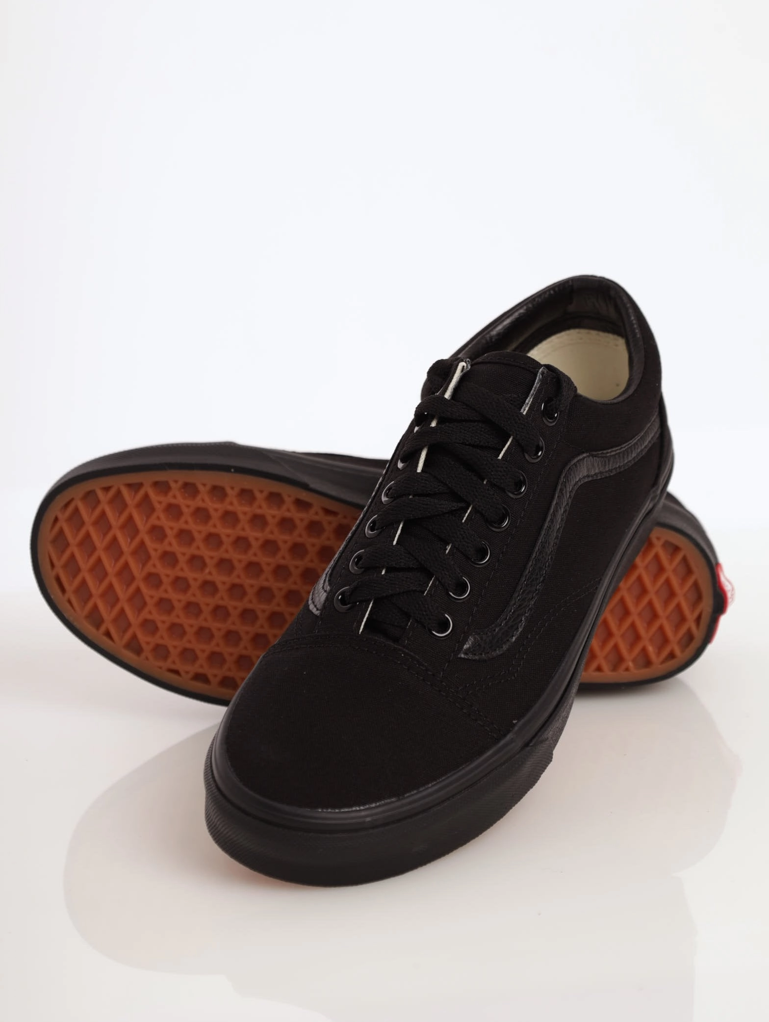 Men's Old Skool Sneaker - Black