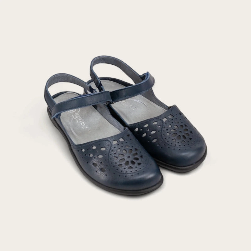 Naot Women's Arataki - Soft Ink Leather