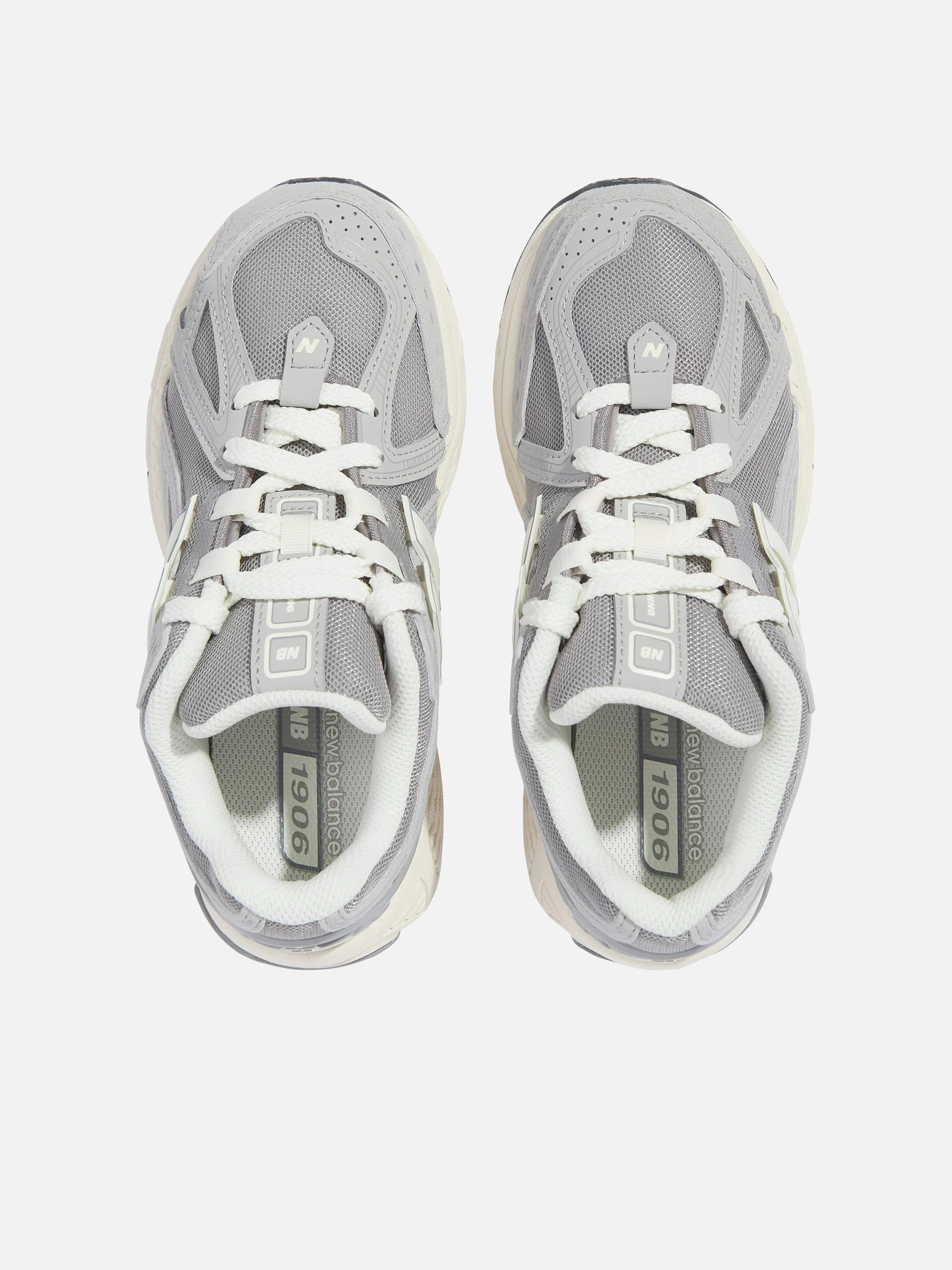 New Balance Kids 1906 Trainers in Grey