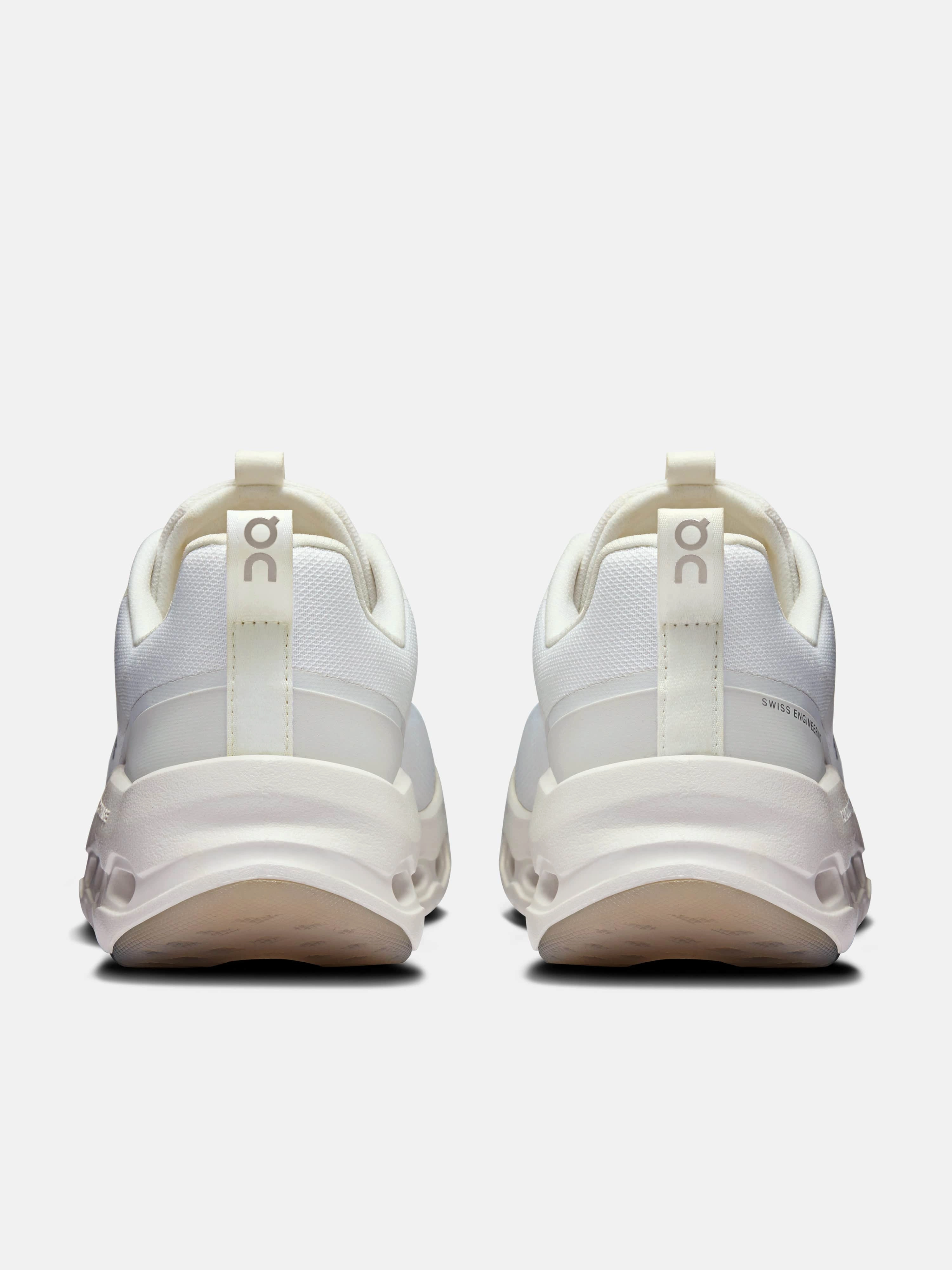 On Running Kids Cloudleap Trainers in White