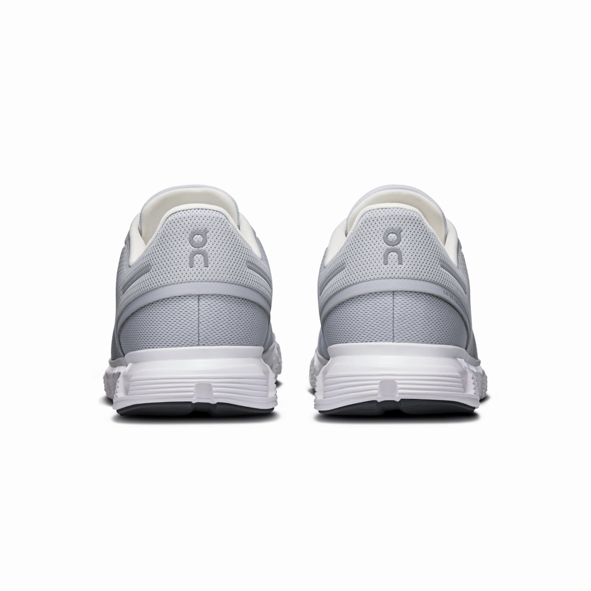 On Running Men's Cloud 6 Glacier/White