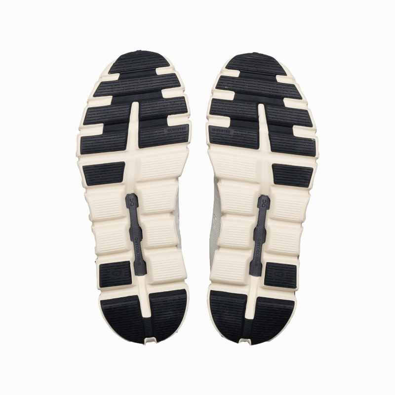 On Women's Cloud 6 Waterproof - Pearl/Cream