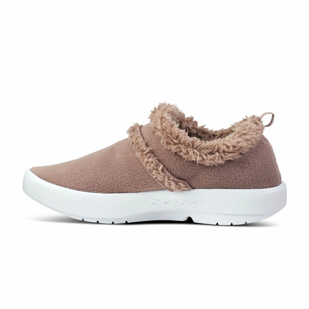 OOFOS Women's OOcoozie Low - Chocolate Sherpa
