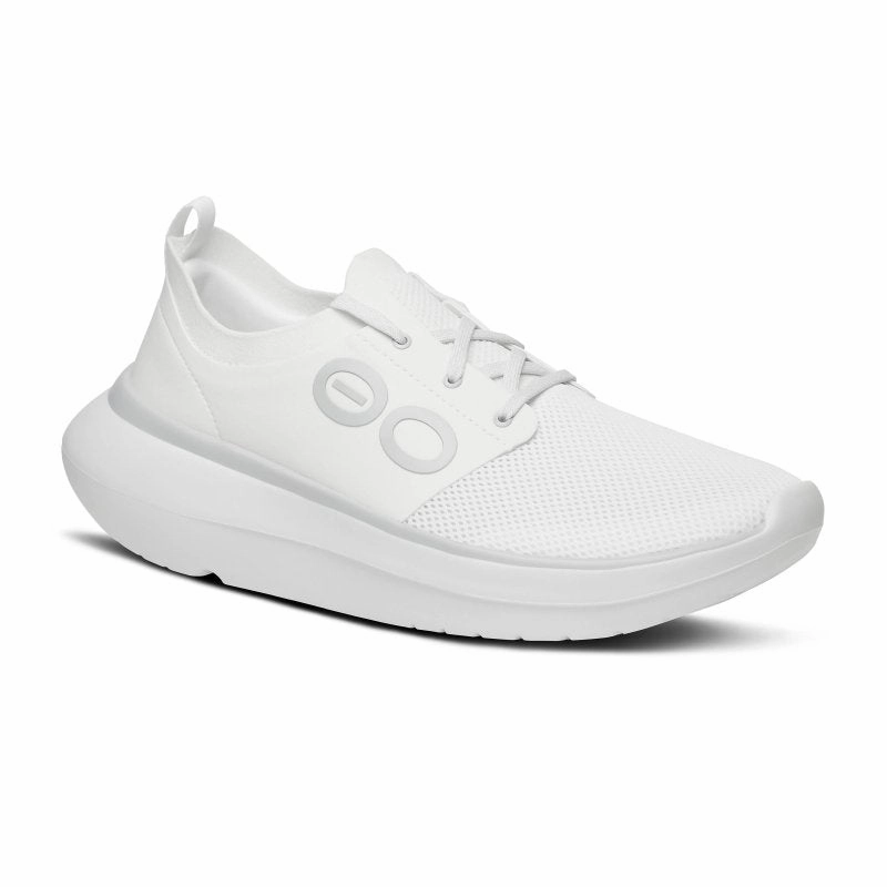OOFOS Women's OOmy Stride - White