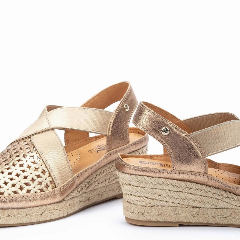Pikolinos Women's Benidorm W4A-1546CL Sandal - Champagne