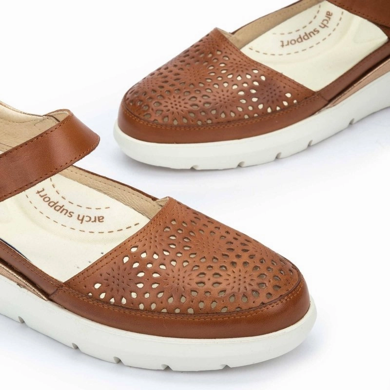 Pikolinos Women's Rueda W2A-6611C1 - Brandy