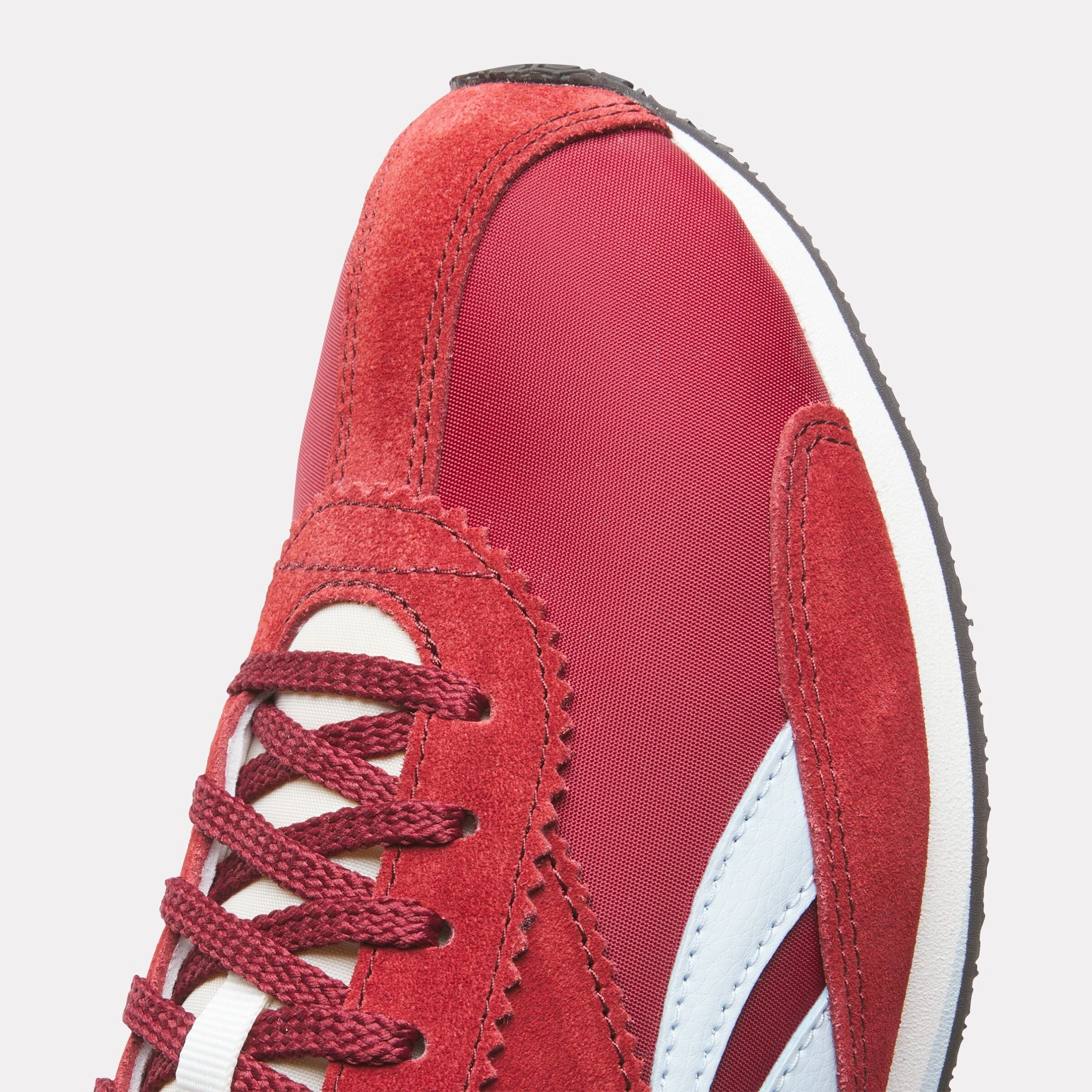 R400 Shoes