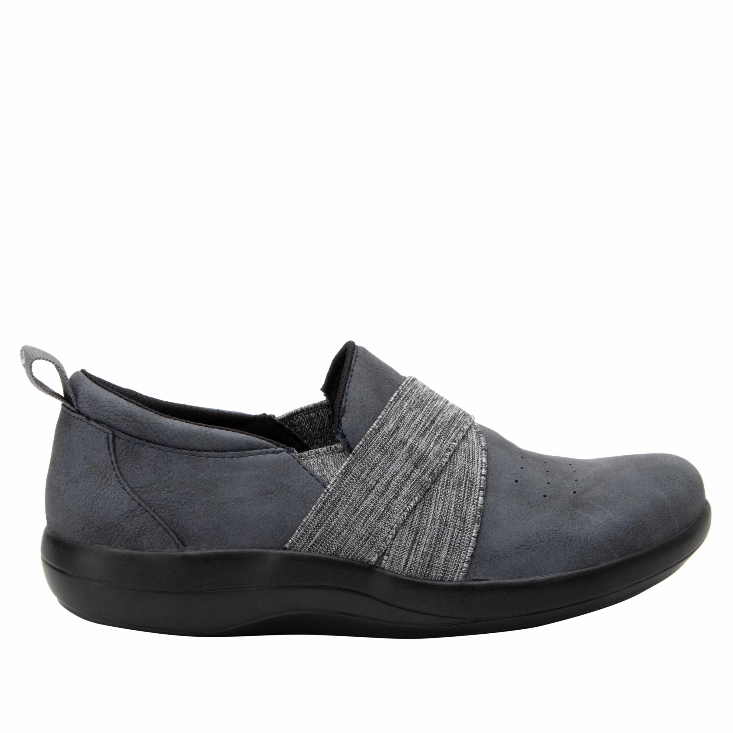 Savvie Cinder Shoe