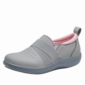 Savvie Dove Shoe