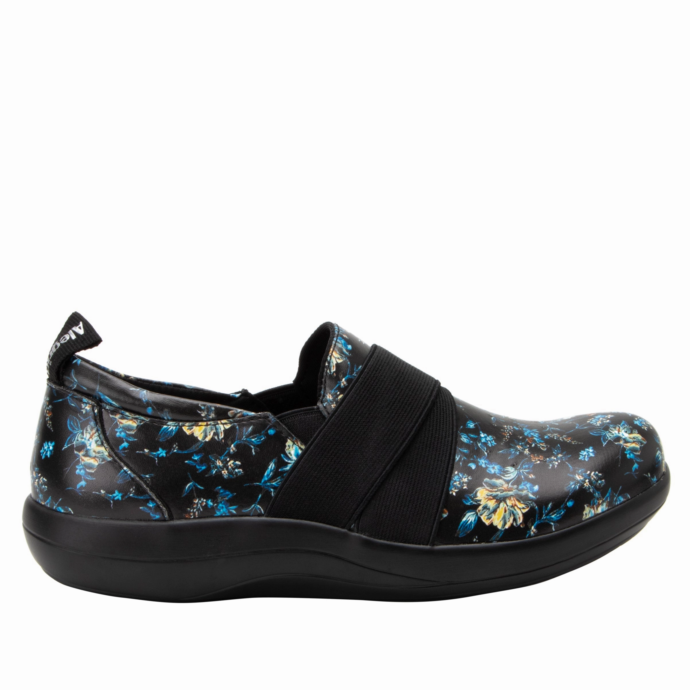 Savvie Passionate Shoe