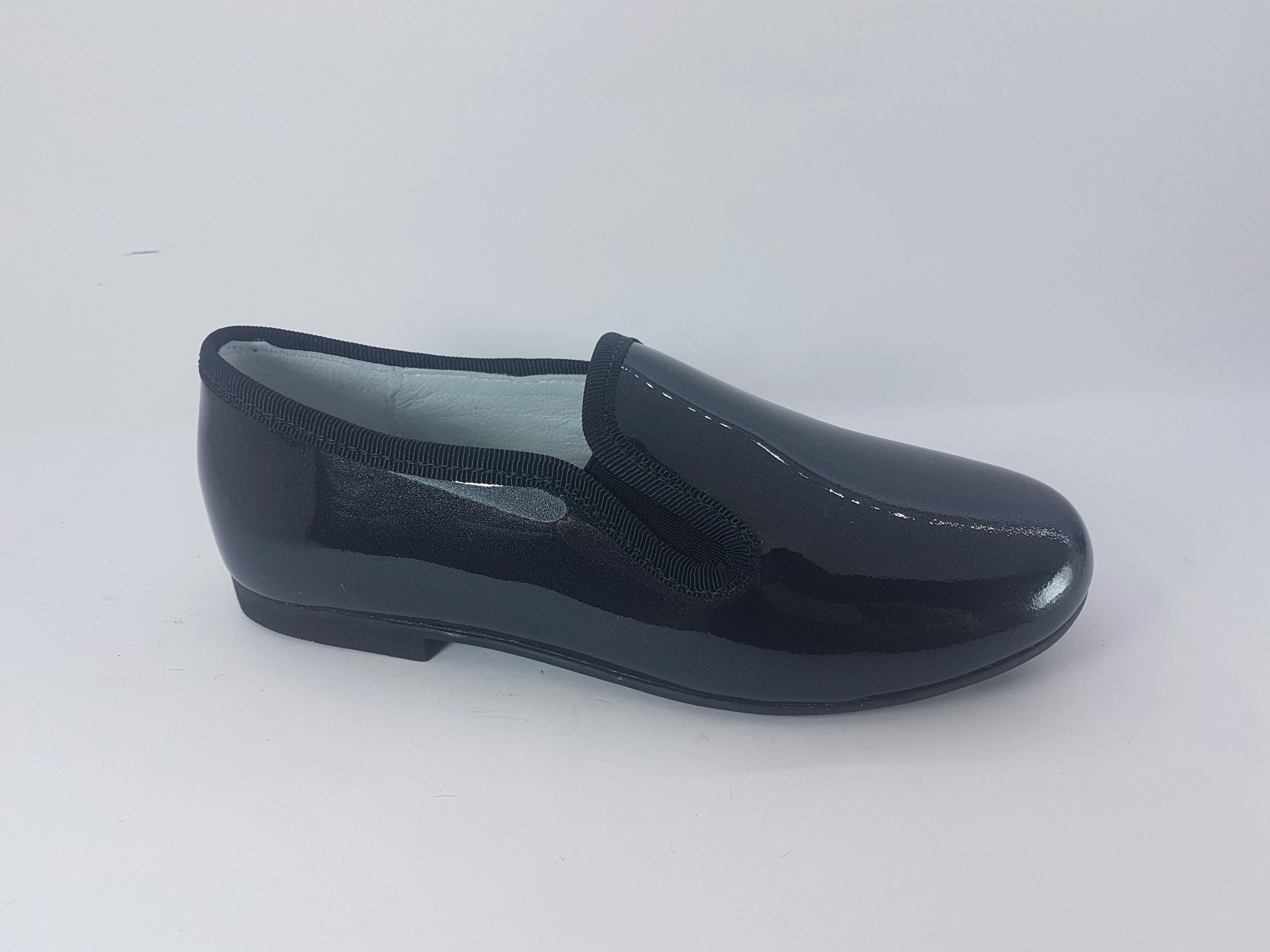 Shawn & Jeffery Black Patent Smoking Shoe
