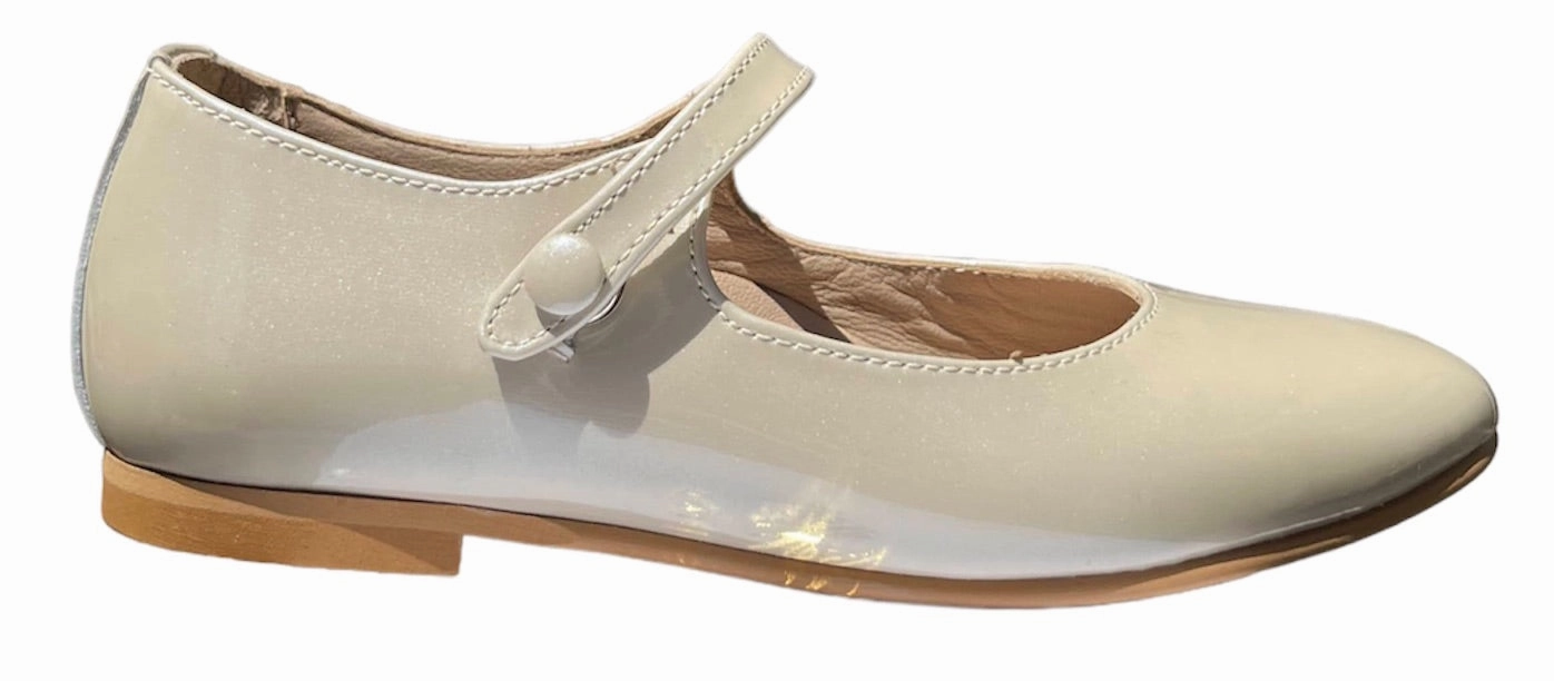 Shawn & Jeffery Metallic Marfil Ivory Patent Leather Mary Jane