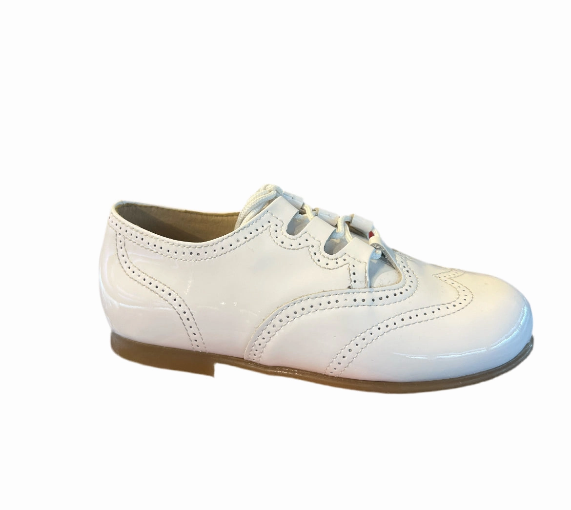 Shawn & Jeffery White Patent Leather Wingtip Design Oxford Shoe