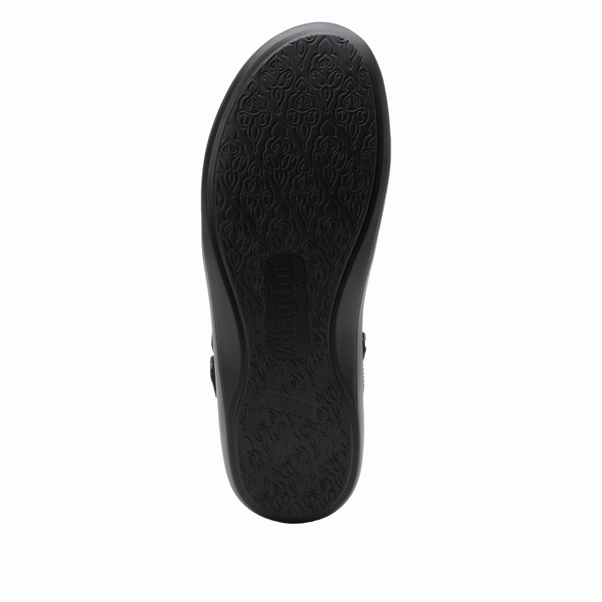 Skillz Flourish Black Shoe