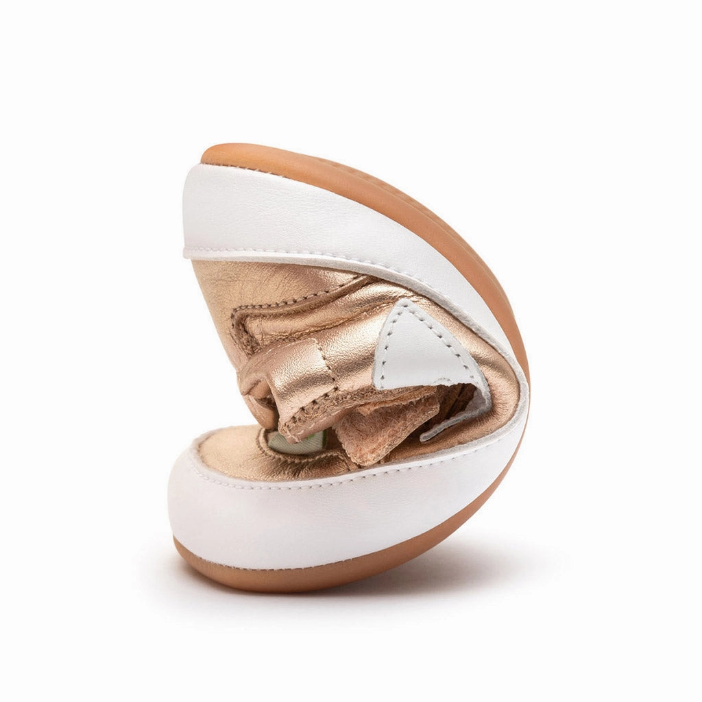 Tip Toey Joey Girl's Landy Sneakers - Metallic Salmon / White / Metallic Salmon