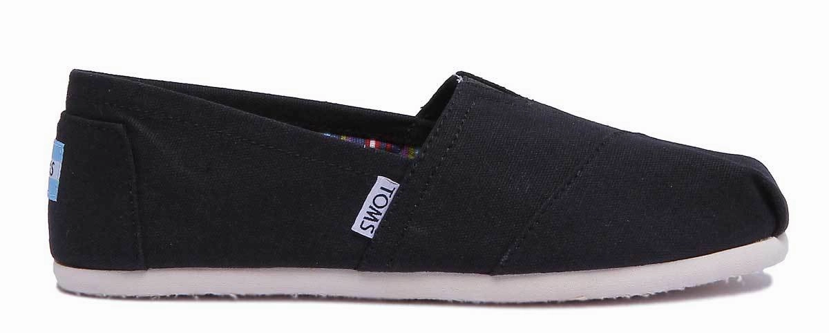 Toms Classic Slip On In Black