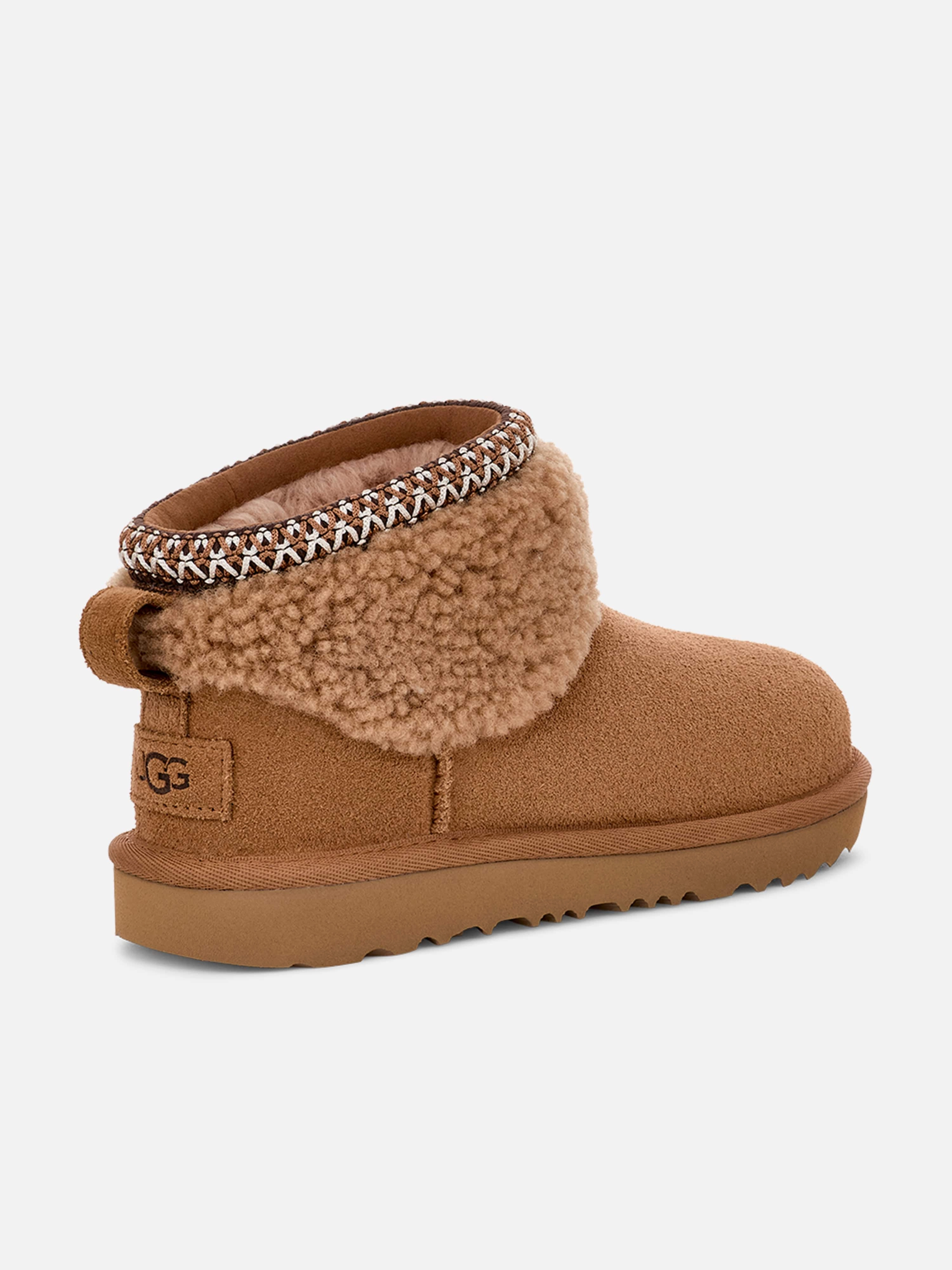 UGG Girls Classic Ultra Mini Maxi Curly Boots in Brown