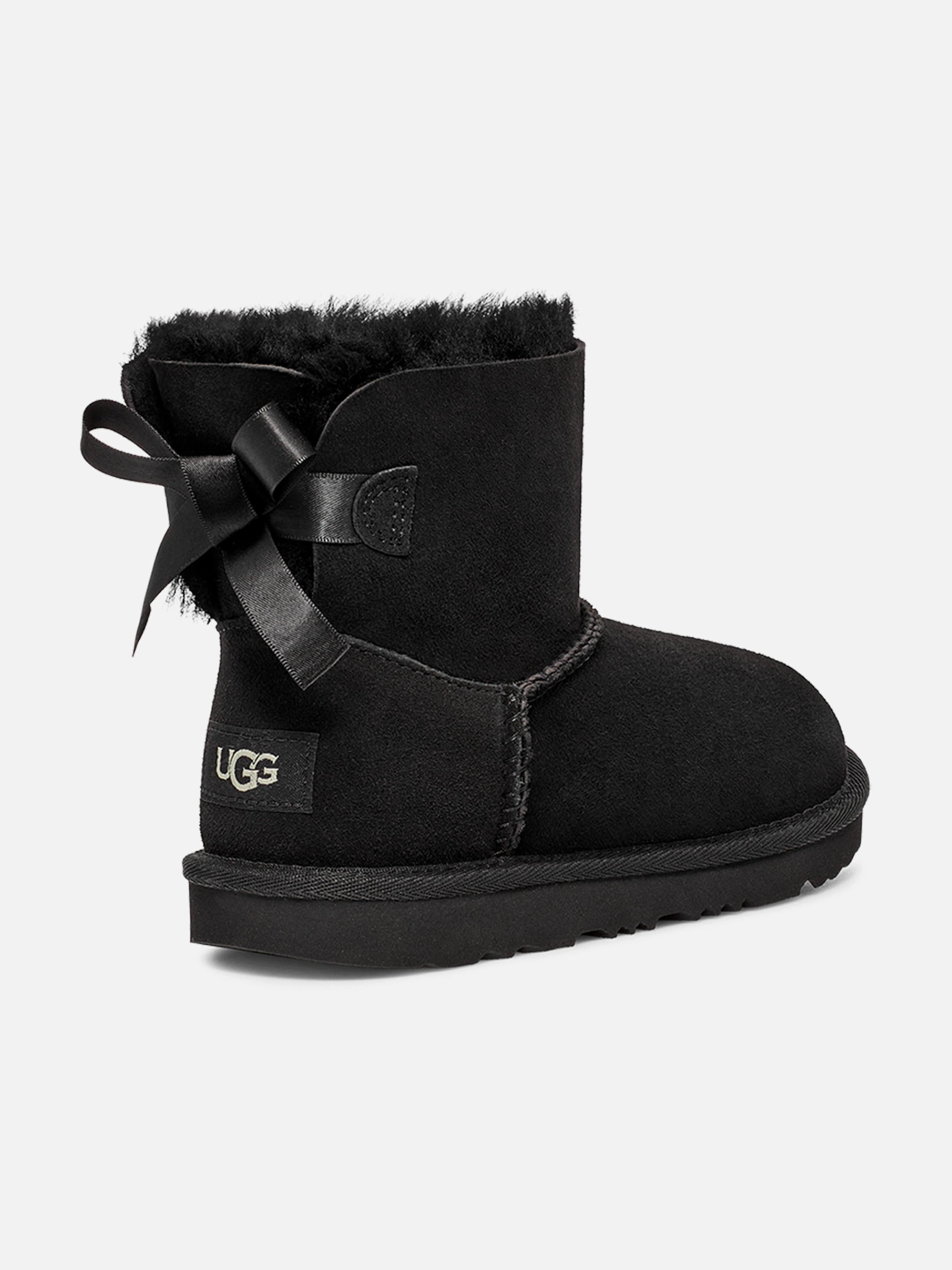 UGG Girls Mini Bailey Bow II Boots in Black
