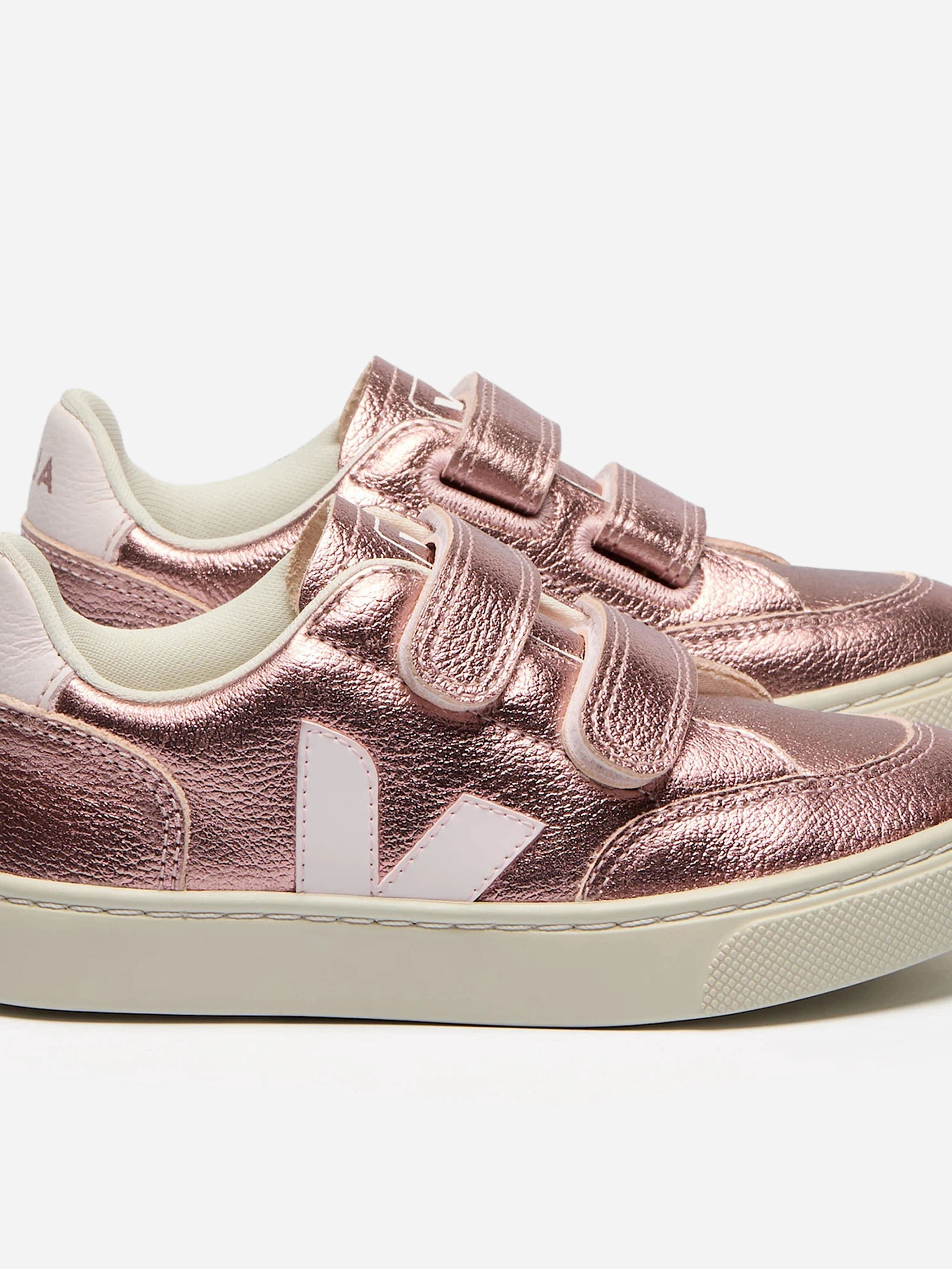 Veja Girls Chromefree Leather Small V-12 Trainers in Pink