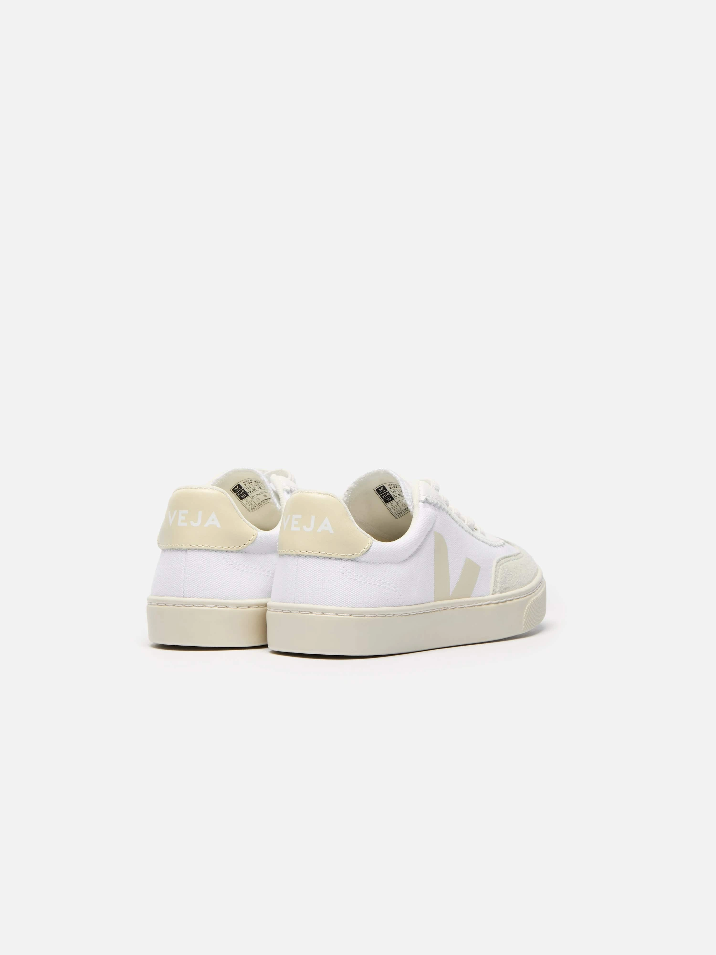 Veja Kids Canvas Small Volley Trainers in White