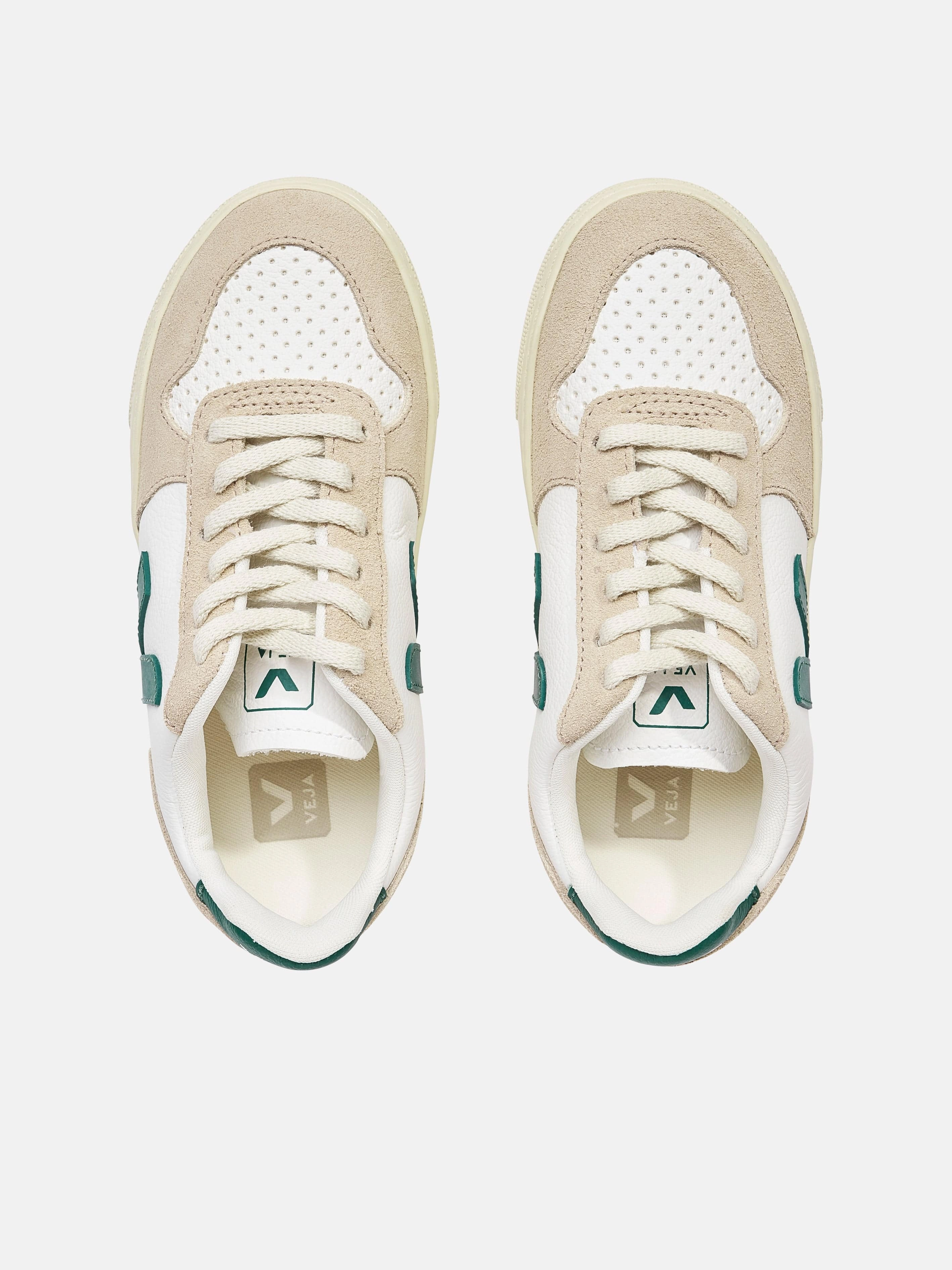 Veja Kids Chromefree Leather Small V-10 Laces Trainers in White