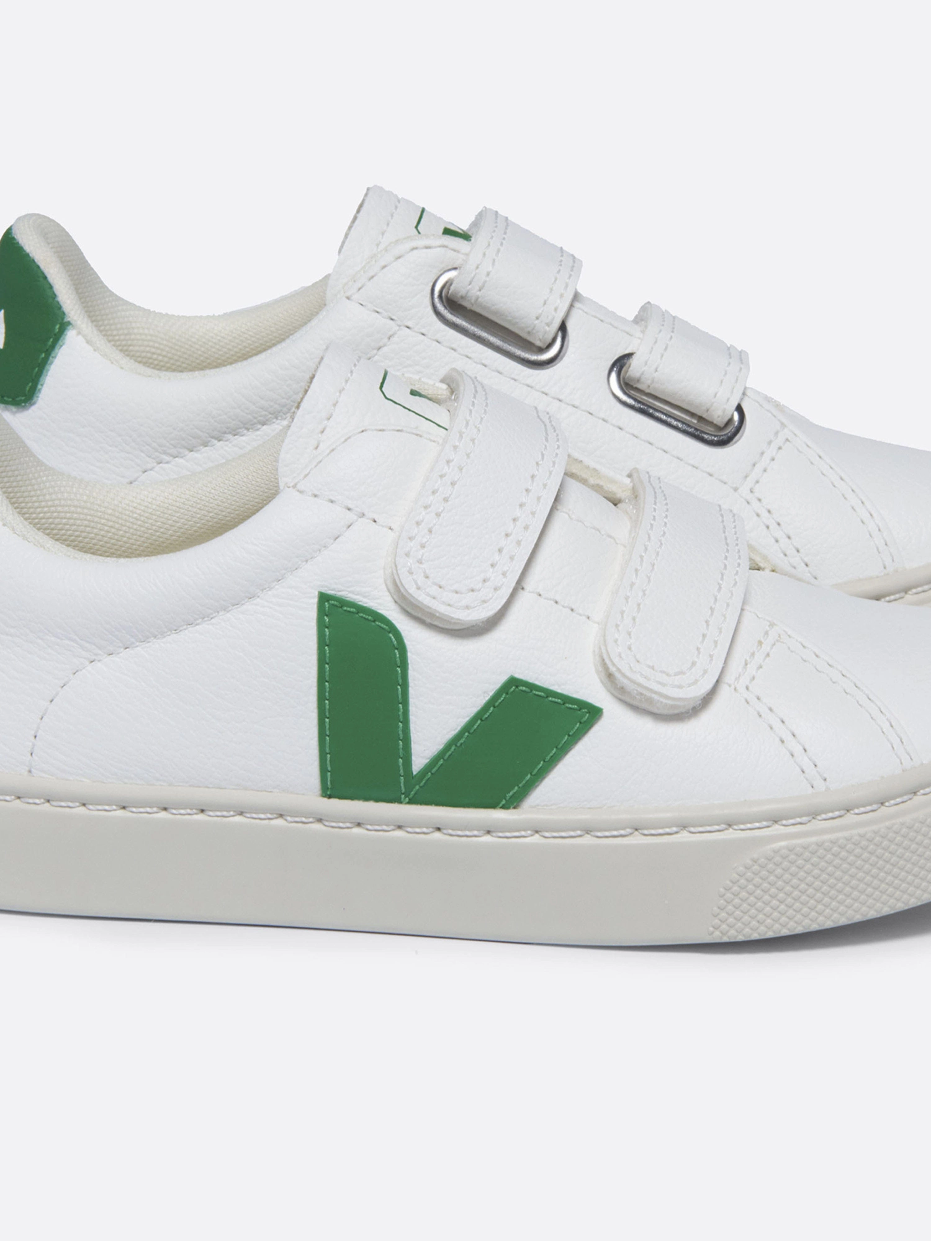 Veja Kids Esplar ChromeFree Leather Trainers in White
