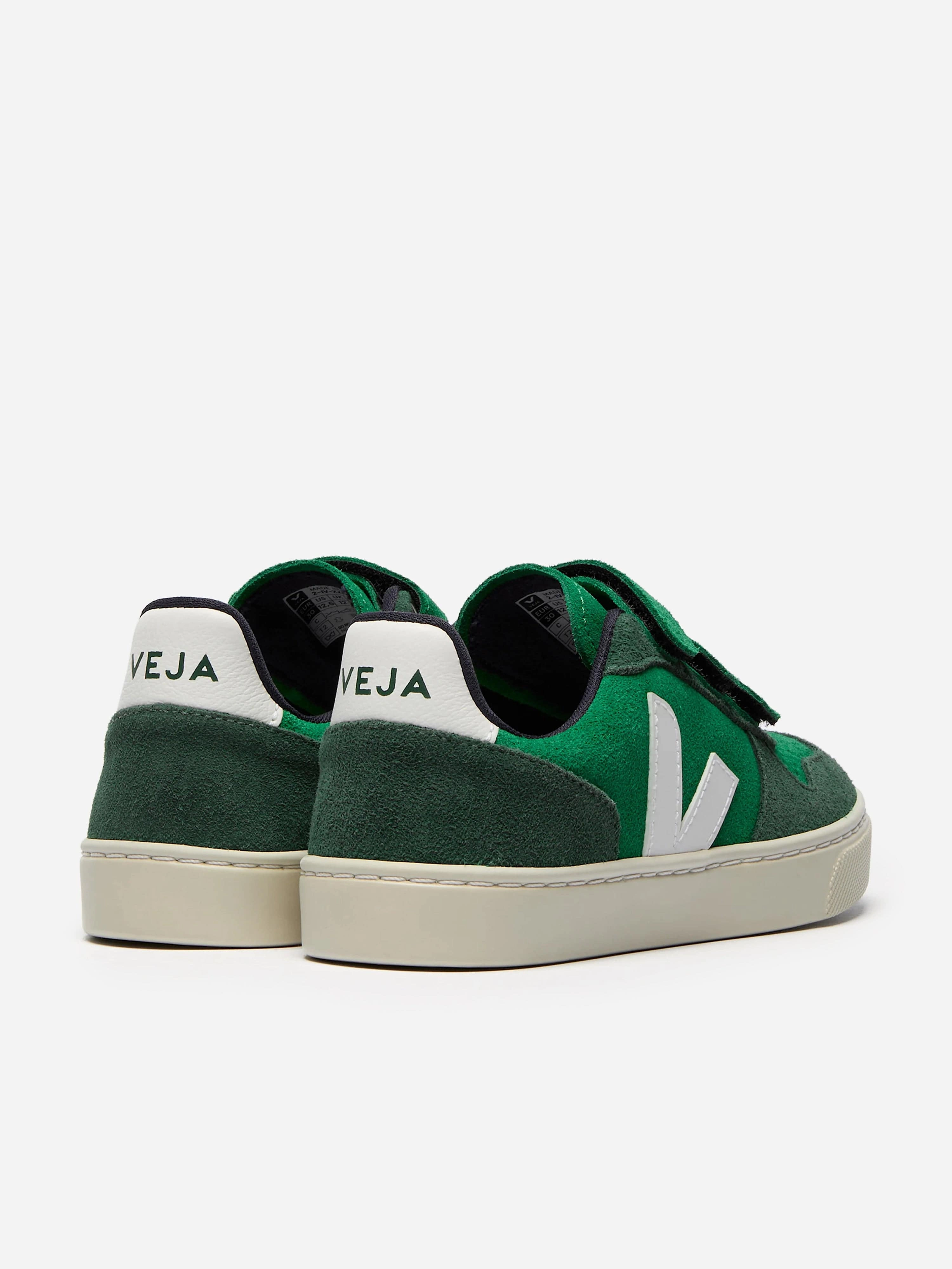 Veja Kids Suede Small V-10 Trainers in Green